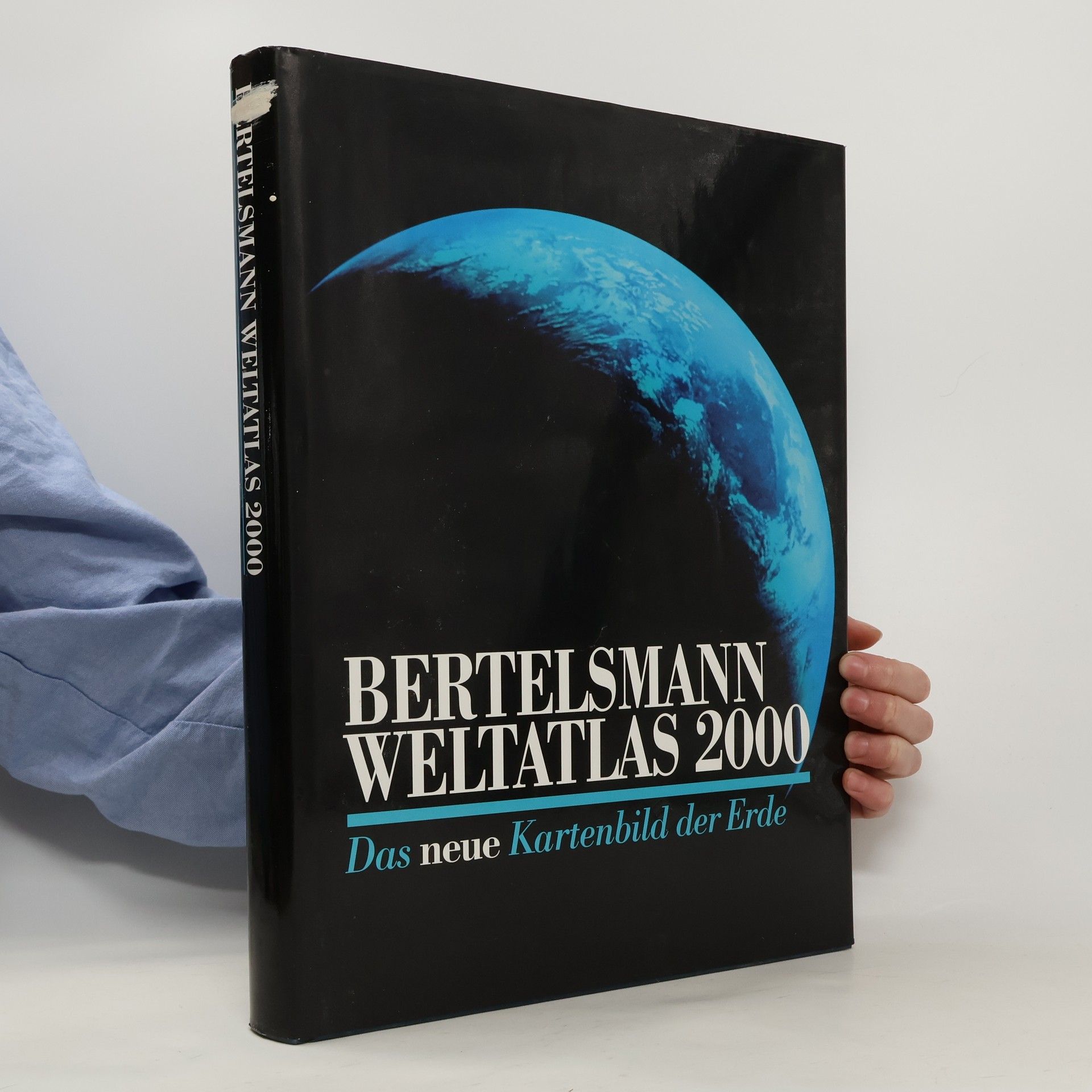 Ambros Brucker Bertelsmann Weltatlas 2000. Das neue Kartenbild der Erde