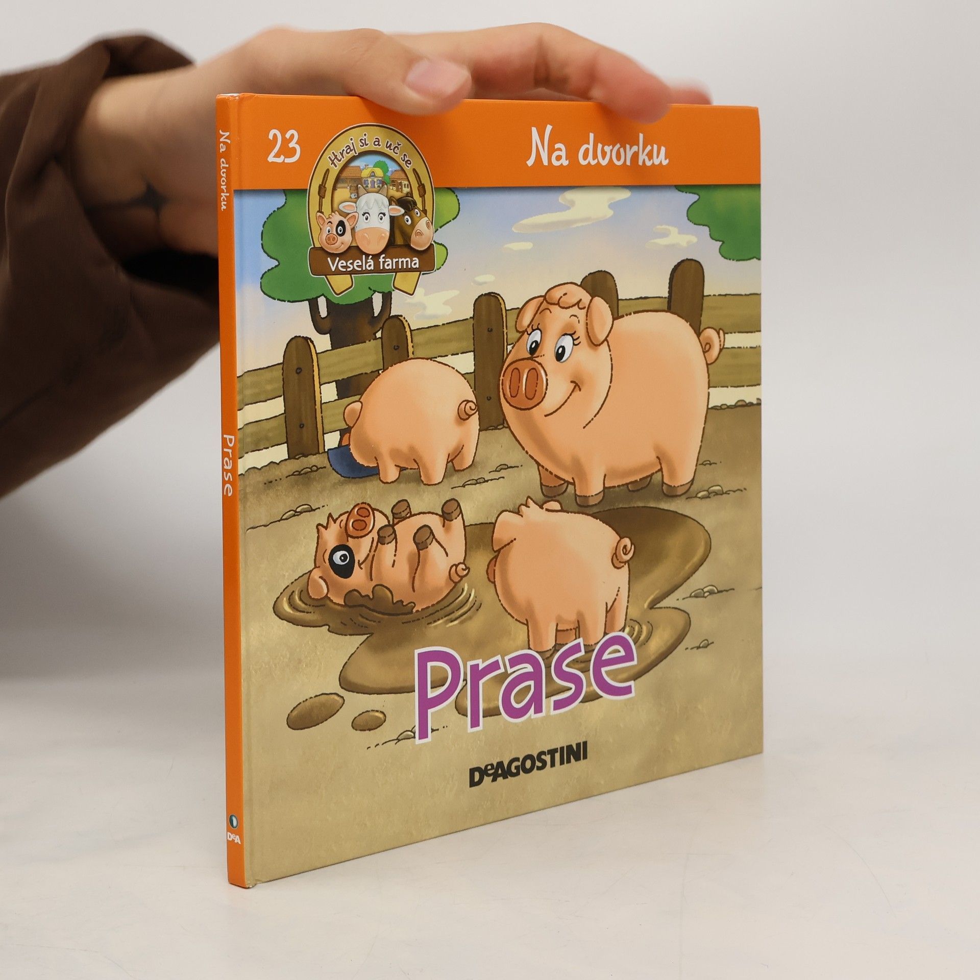 Collectif d'auteurs Na dvorku 23. Prase