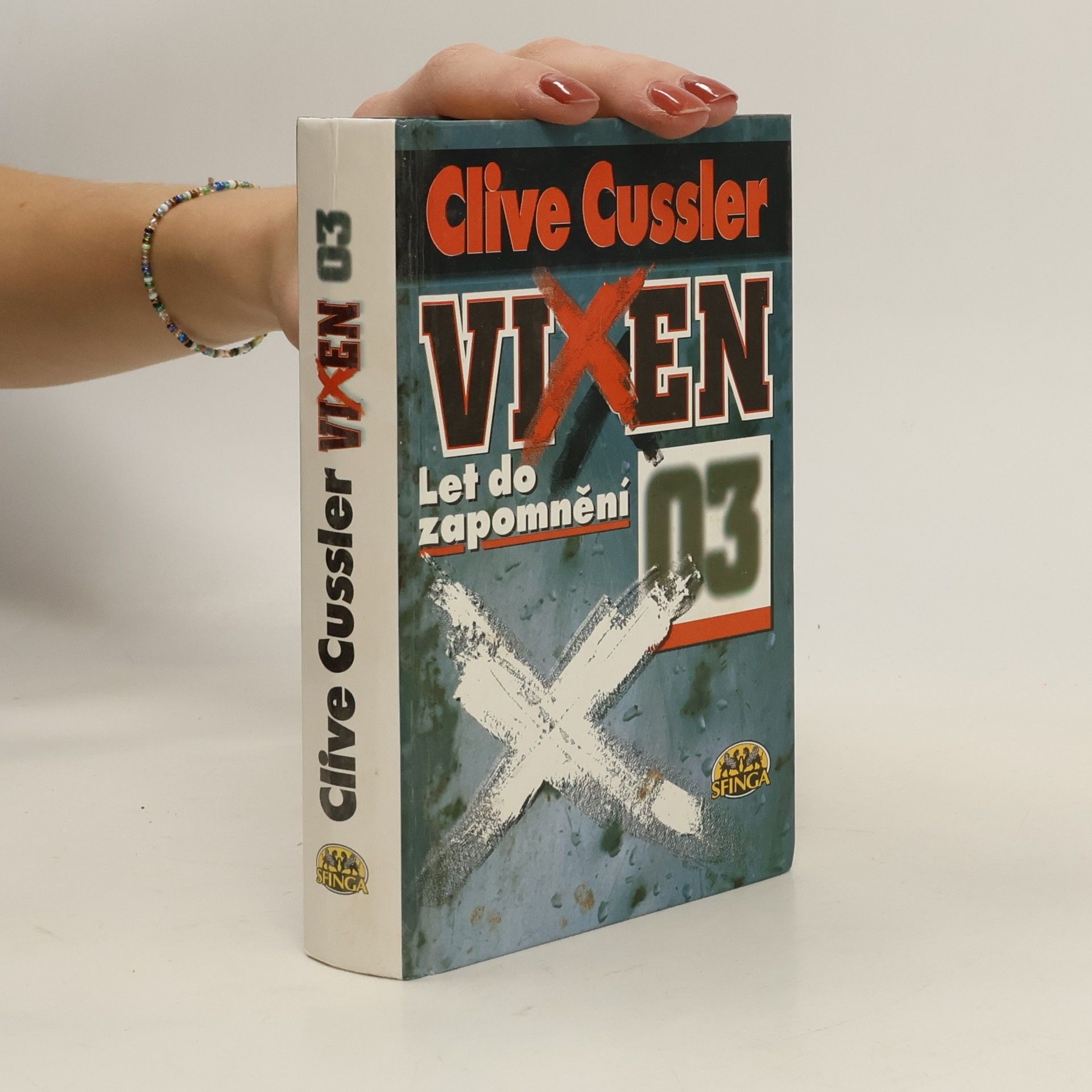 Clive Cussler Vixen 03. Let do zapomnění