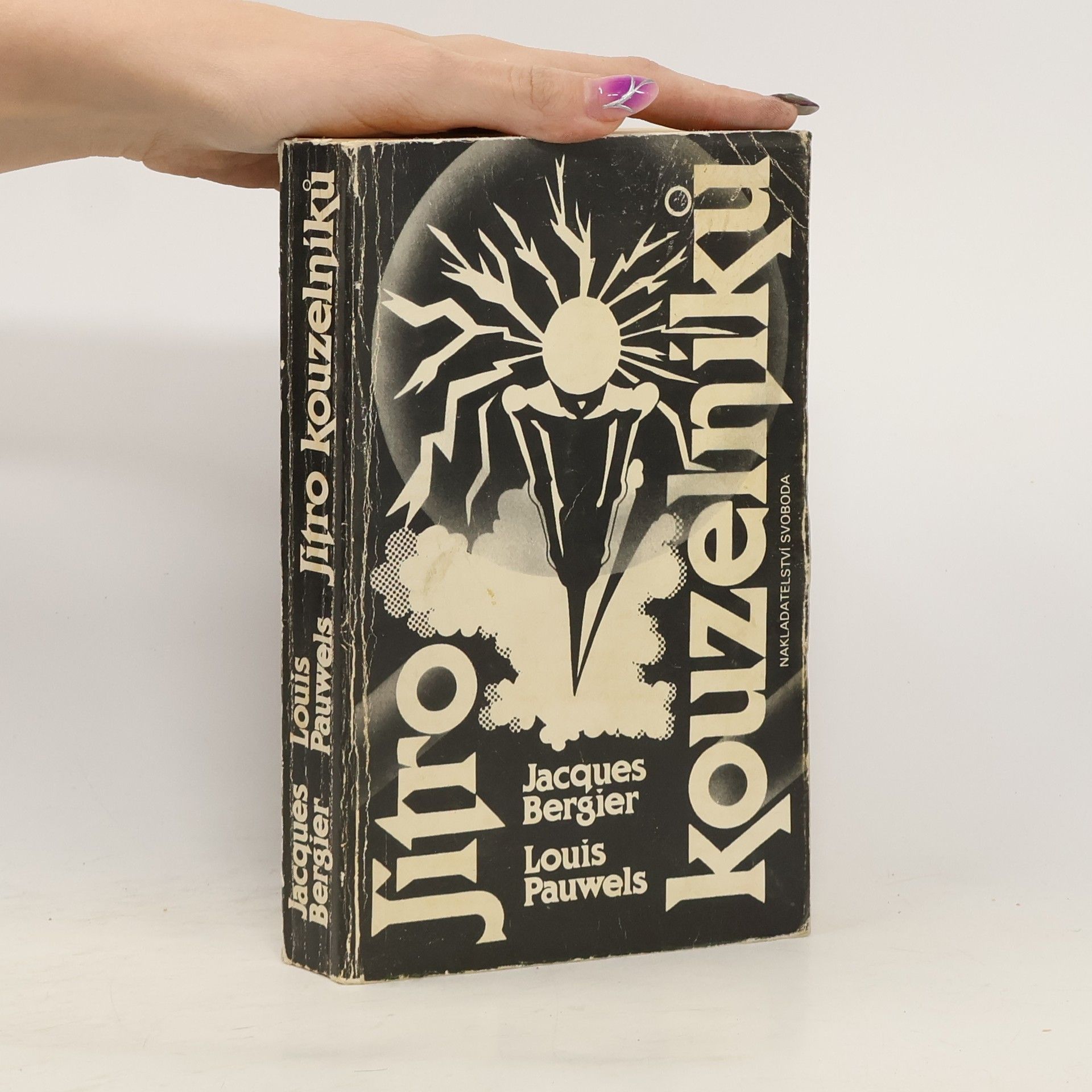 Louis Pauwels Jitro kouzelníků