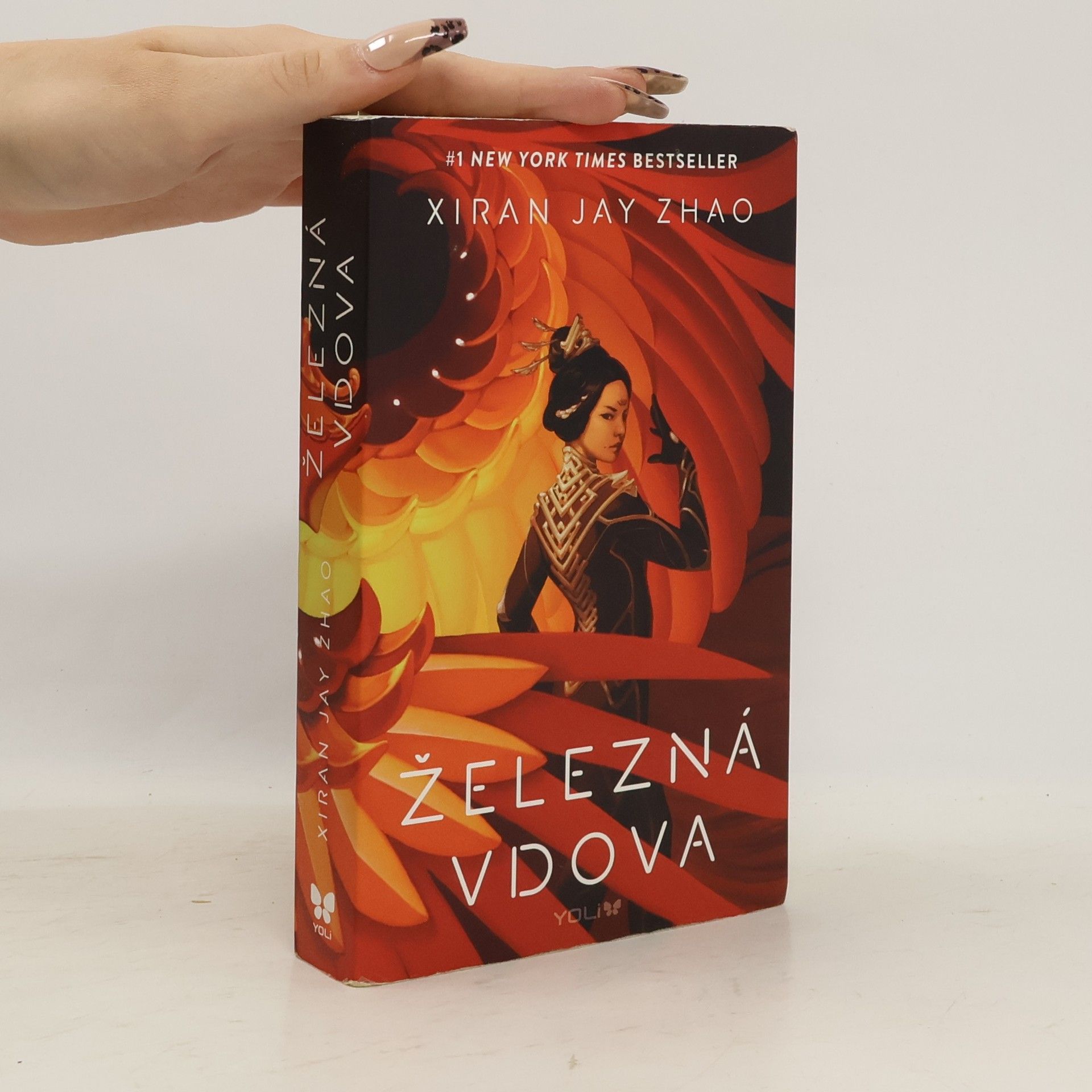 Xiran Jay Zhao Železná vdova