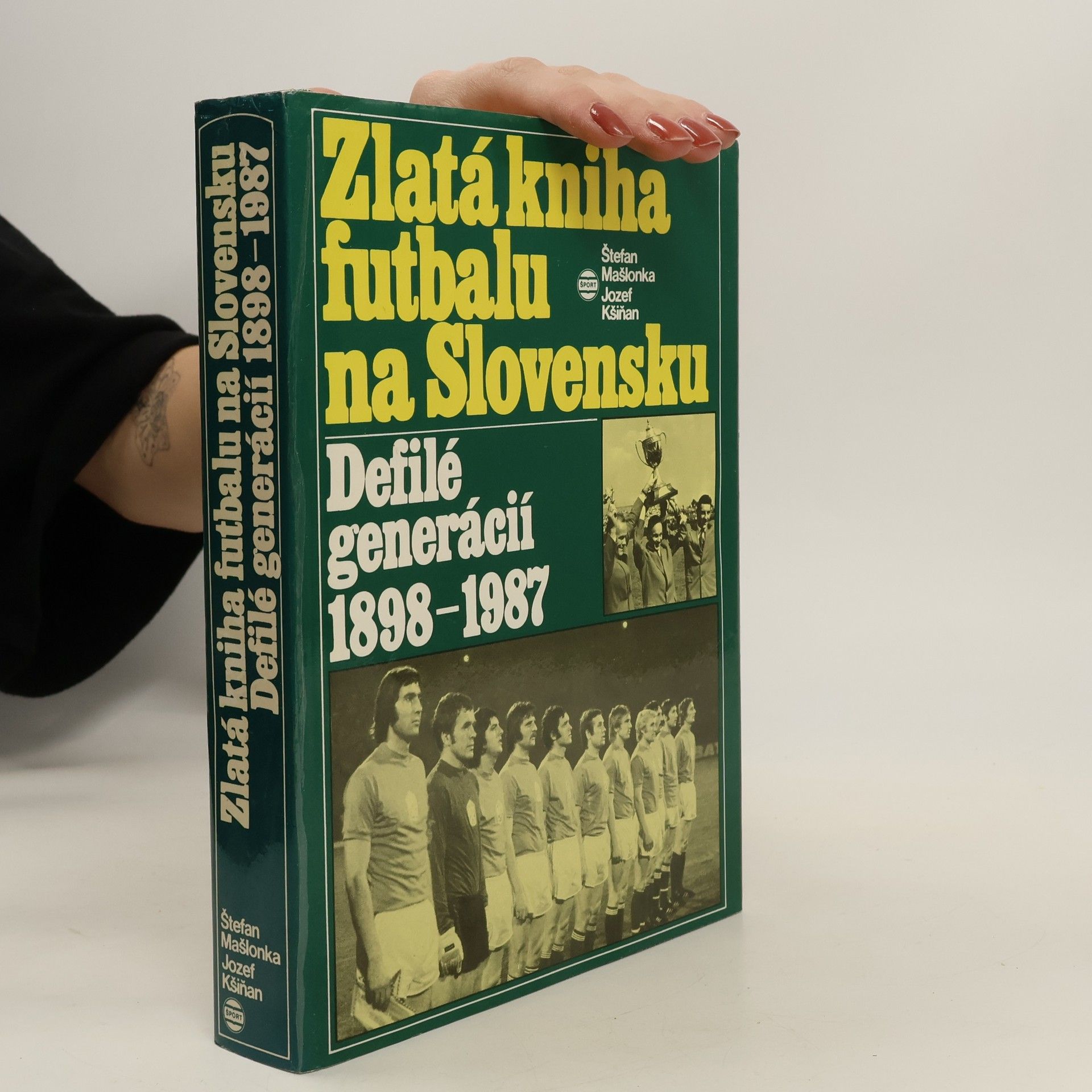 Zlatá kniha futbalu na Slovensku