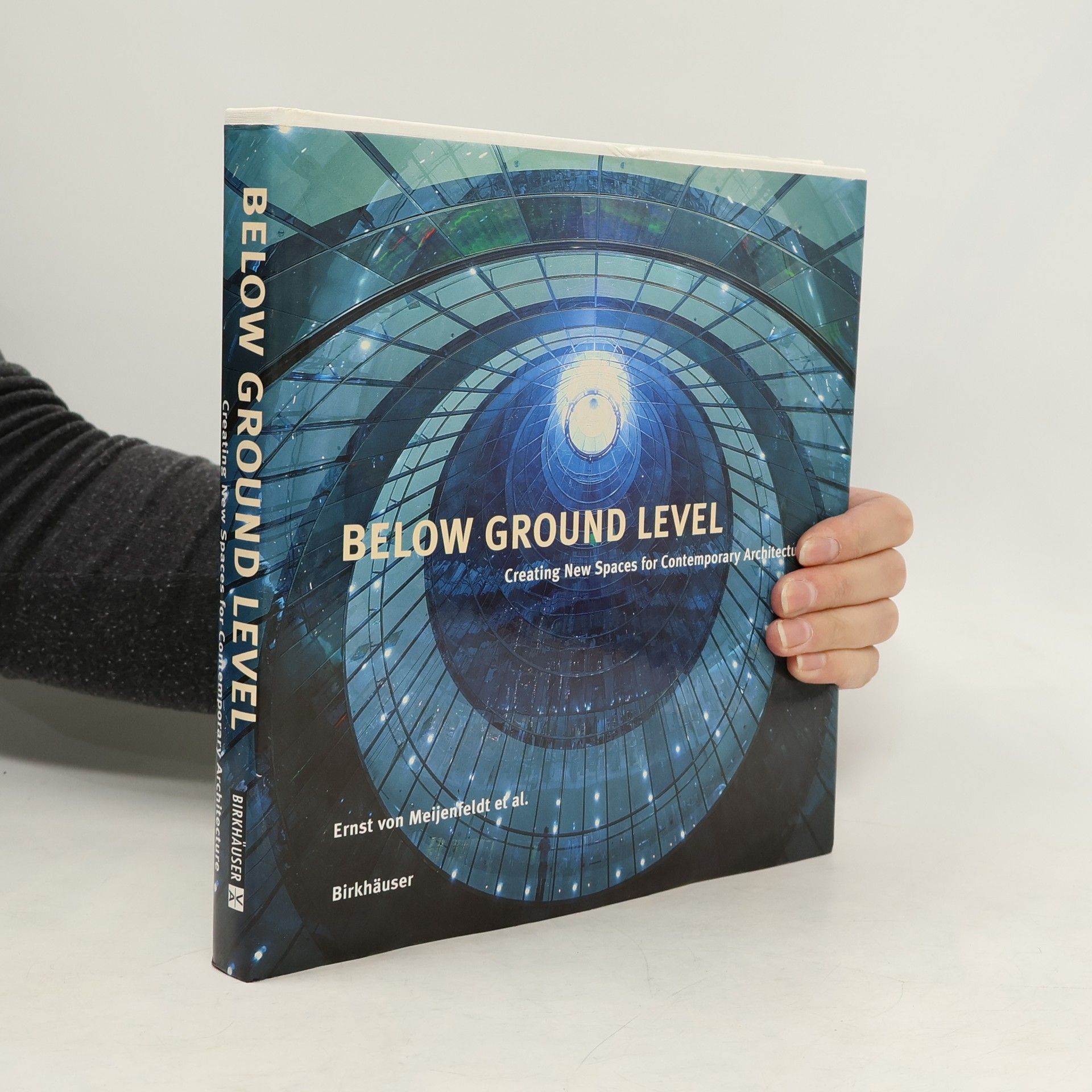 Ernst von Meijenfeldt Below ground level