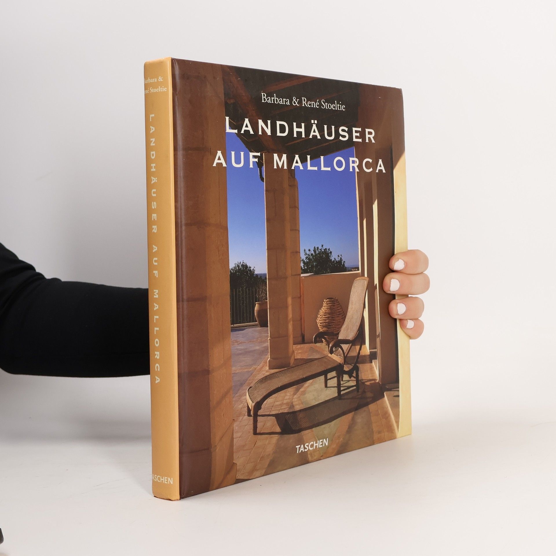 Barbara Stoeltie Landhäuser auf Mallorca = Country houses of Majorca Les maisons romantiques de Majorque