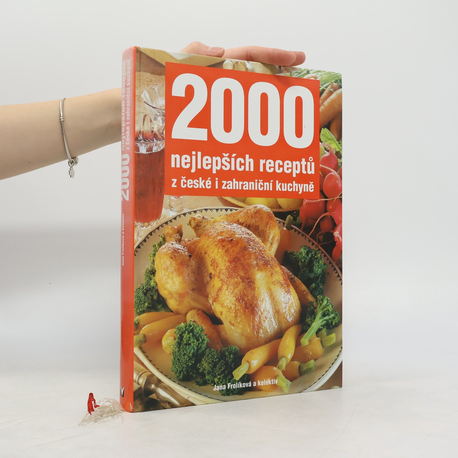 2000 nejlepších receptů z české i zahraniční kuchyně