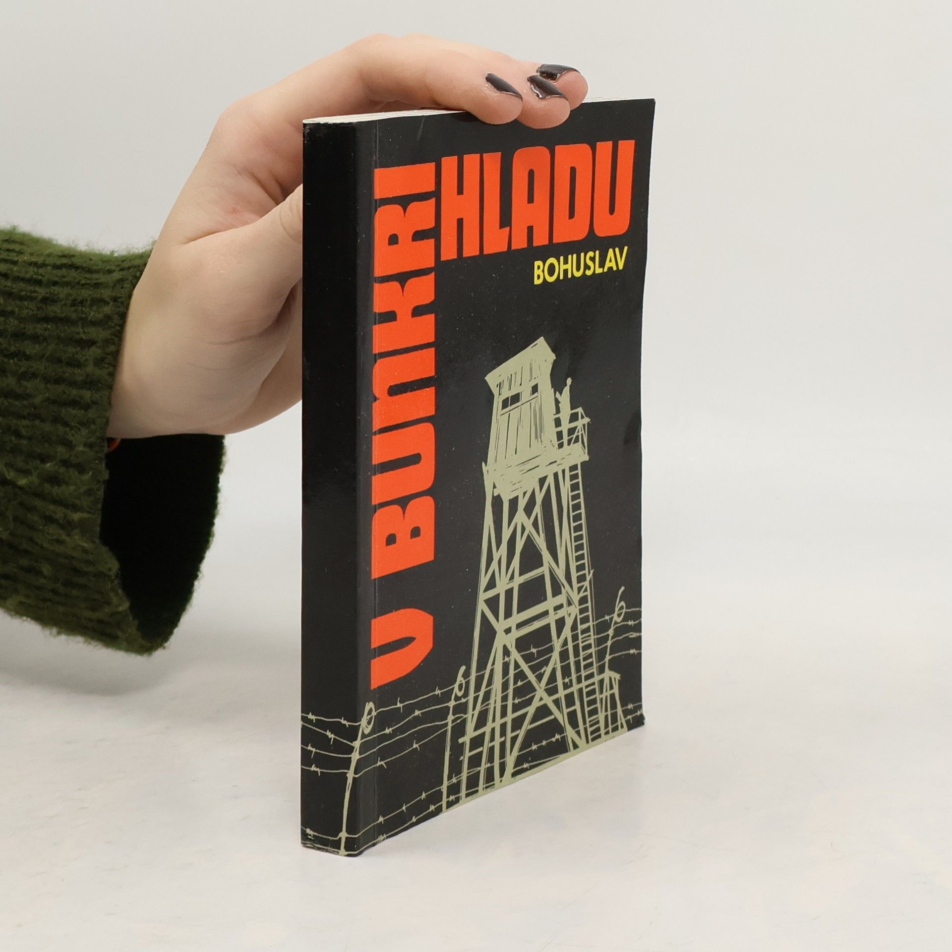 Otec Bohuslav V bunkri hladu