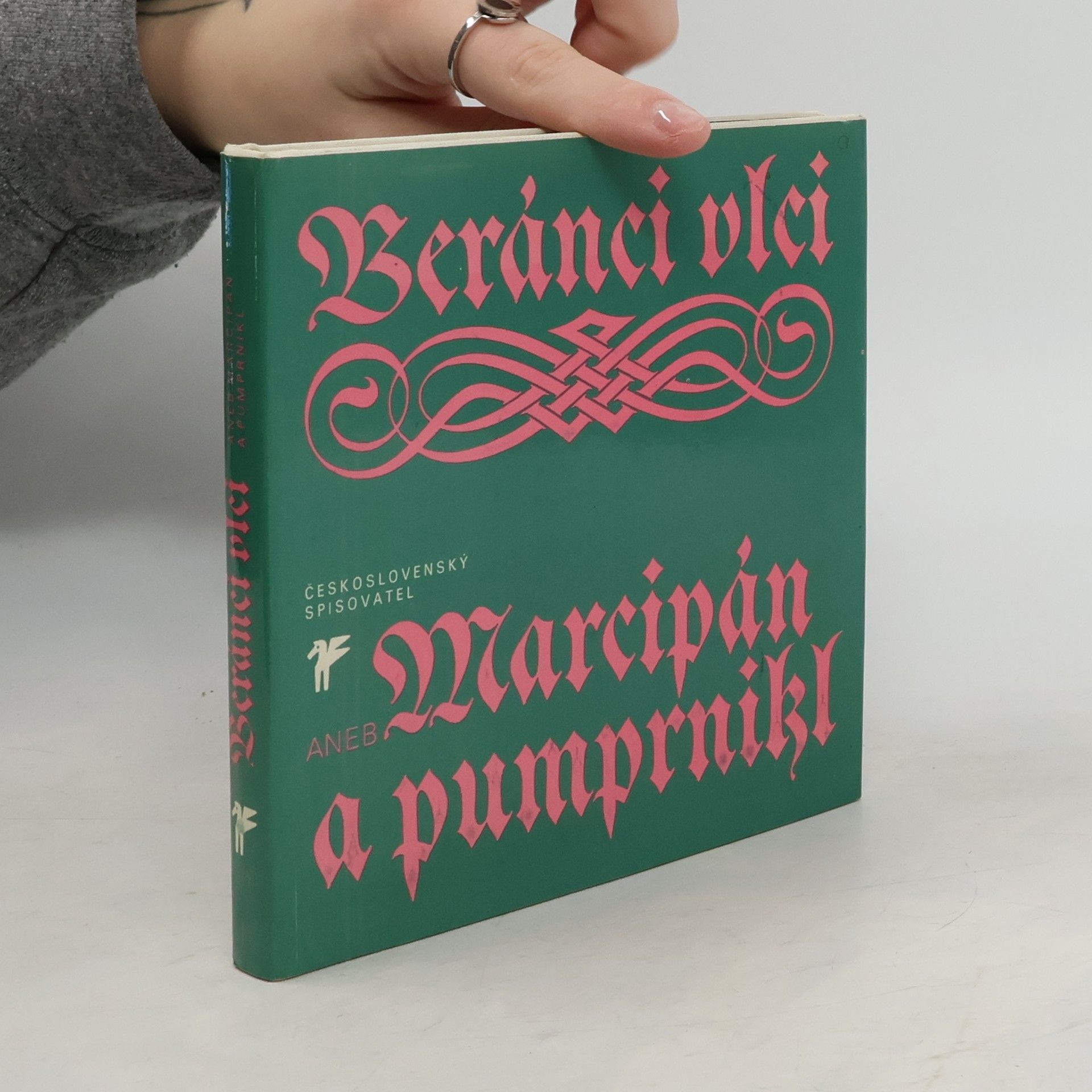 Ivan Wernisch Beránci vlci aneb Marcipán a pumprnikl