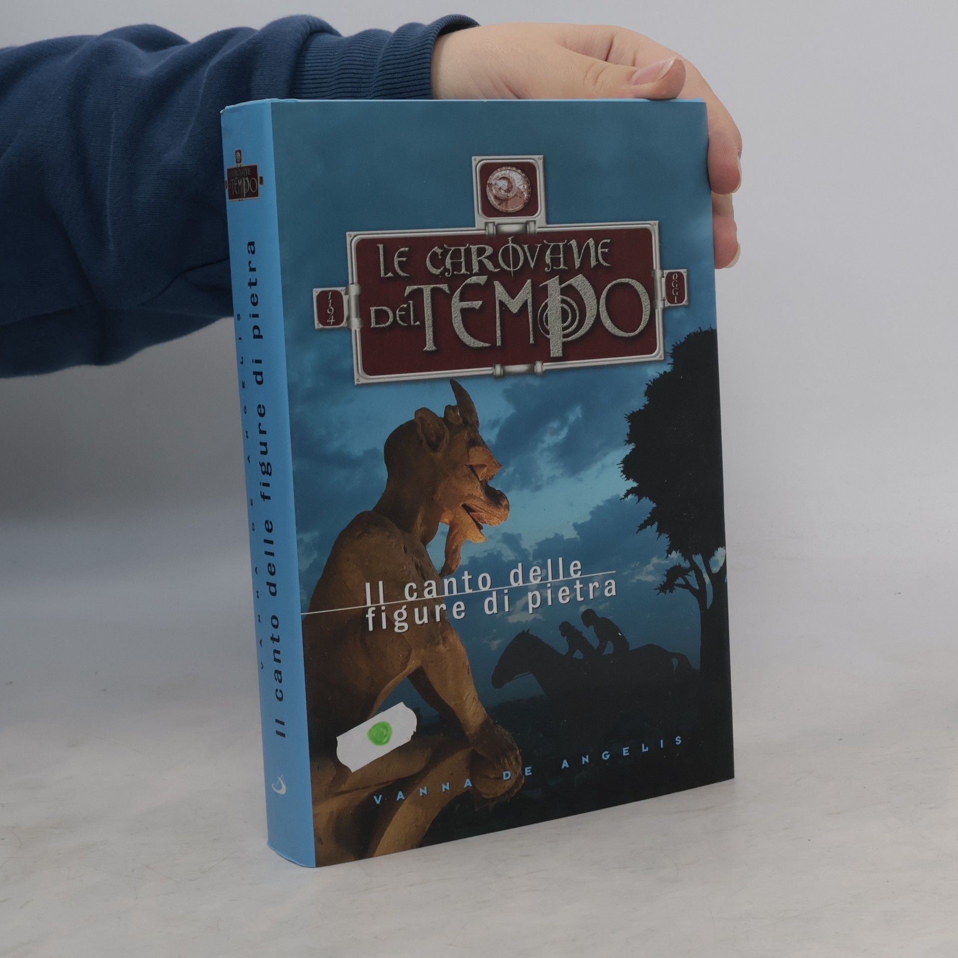 Vanna De Angelis Il canto delle figure di pietra