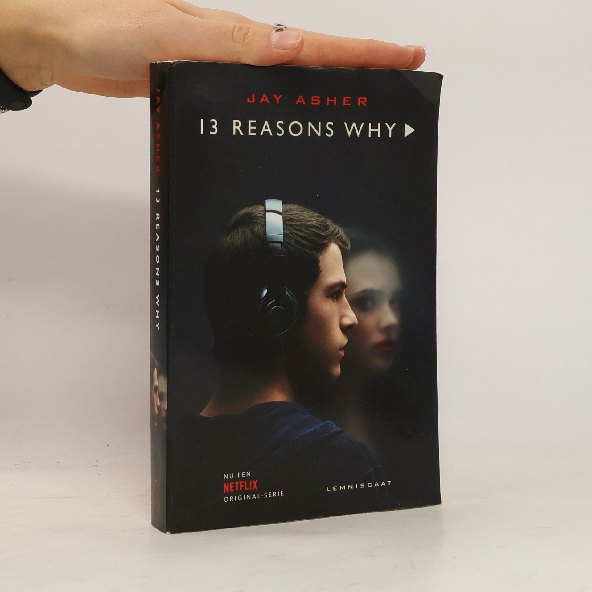 Jay Asher Thirteen Reasons Why