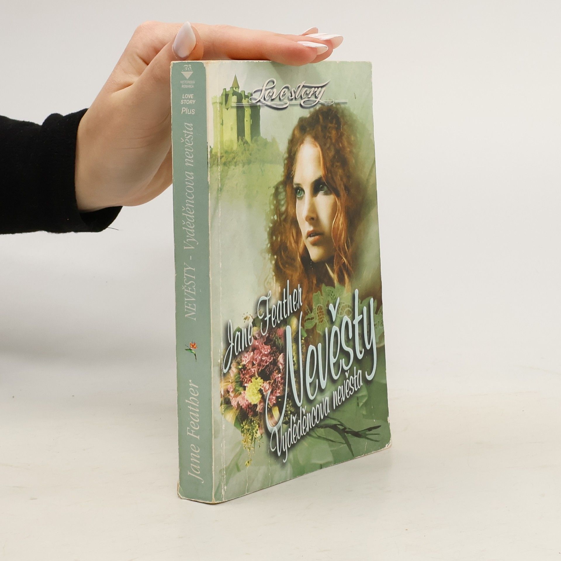 Jane Feather Nevěsty. Vyděděncova nevěsta