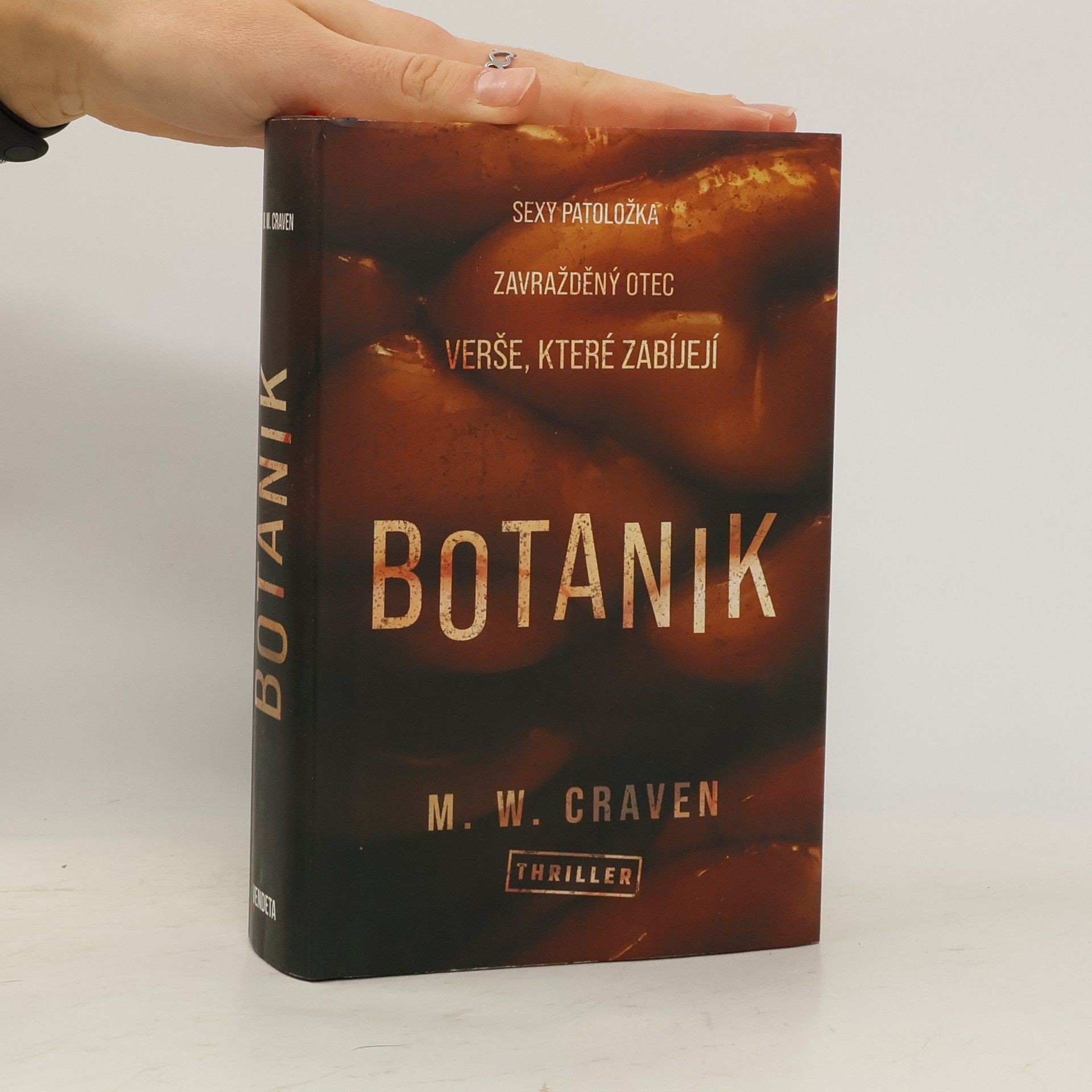 M. W. Craven Botanik