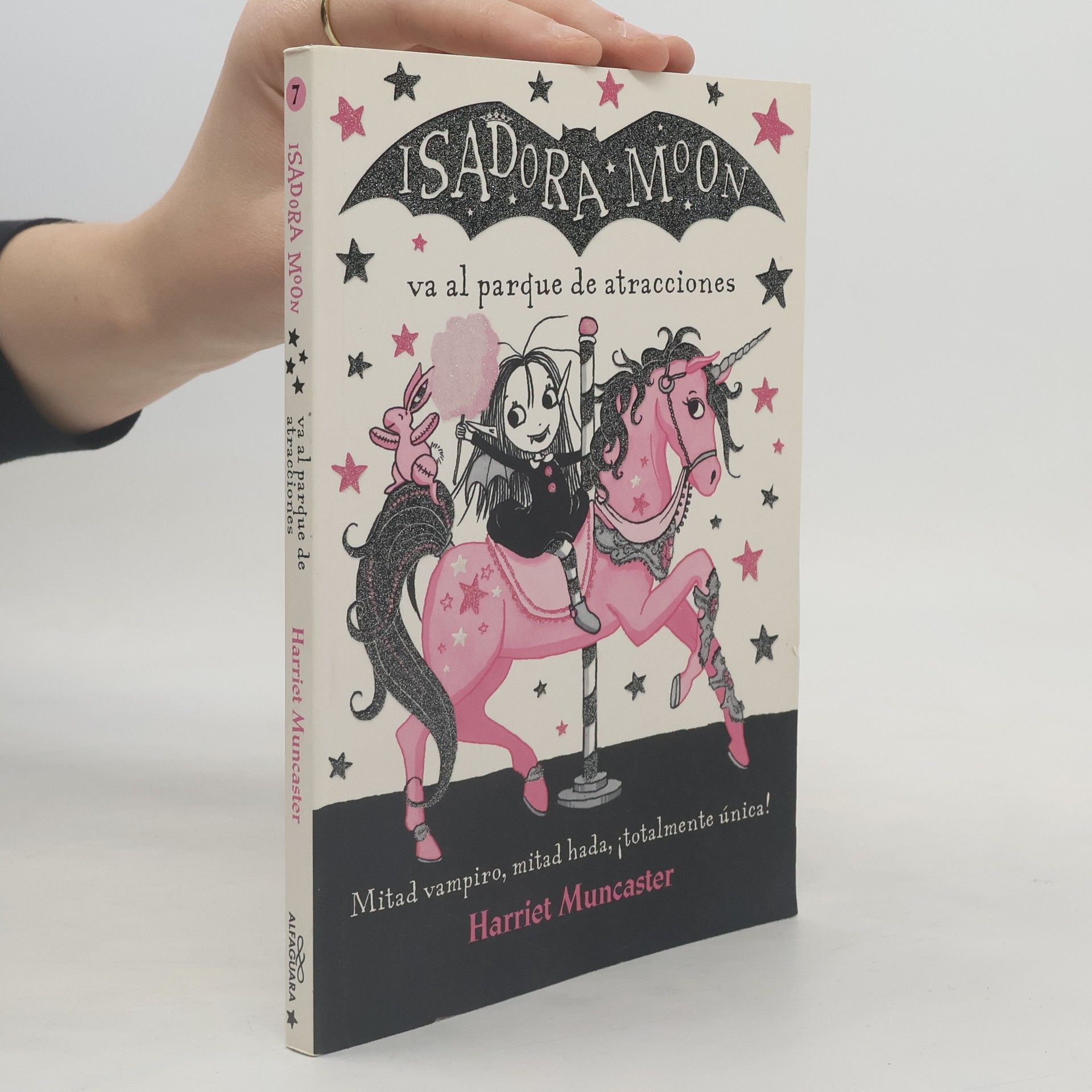 Harriet Muncaster Isadora Moon va al parque de atracciones