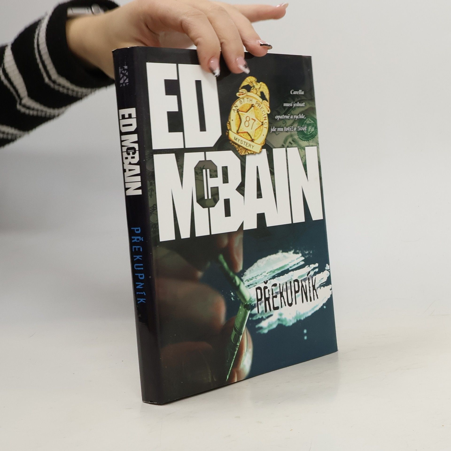 Překupník: Román z 87. revíru