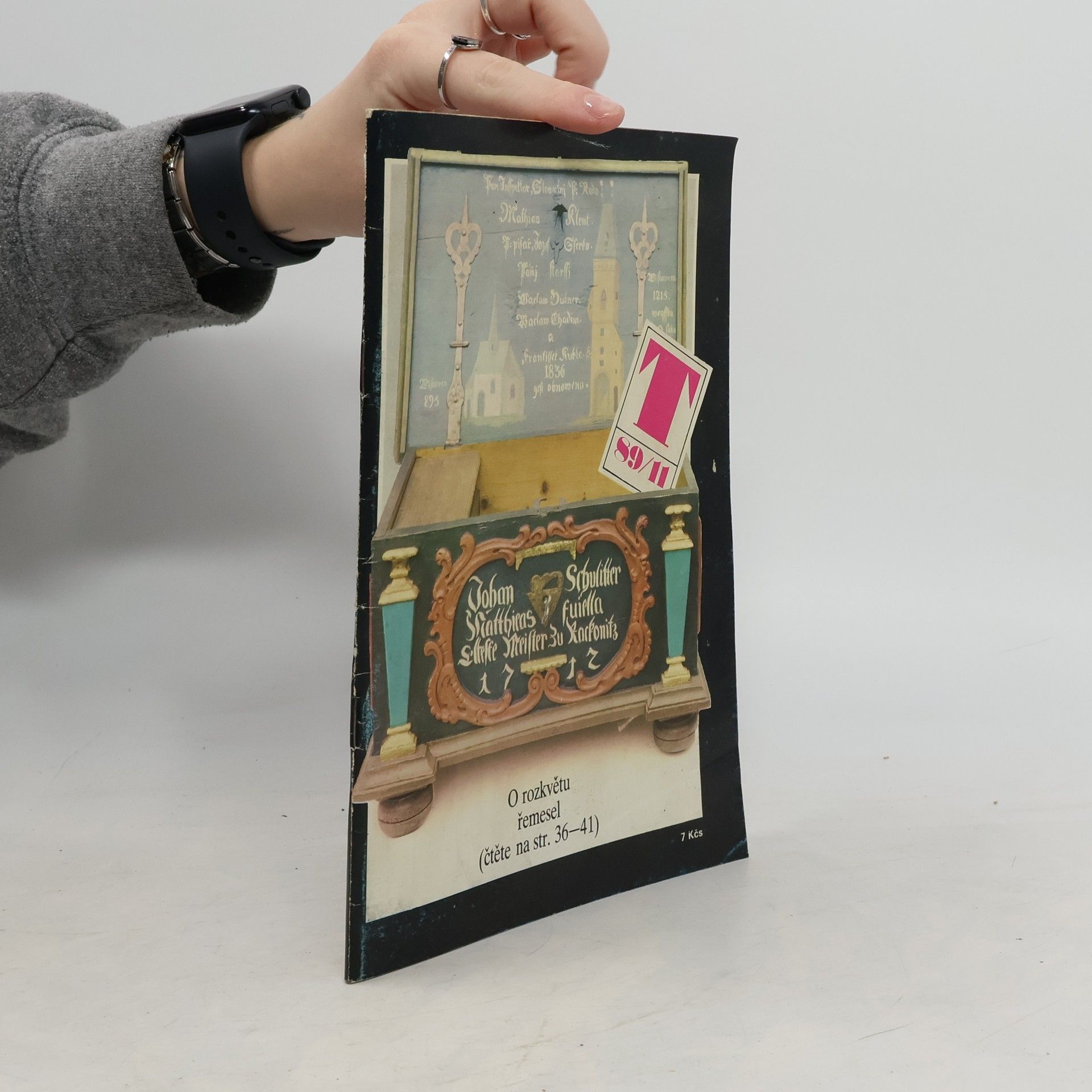 Collectif d'auteurs O rozkvětu řemesel