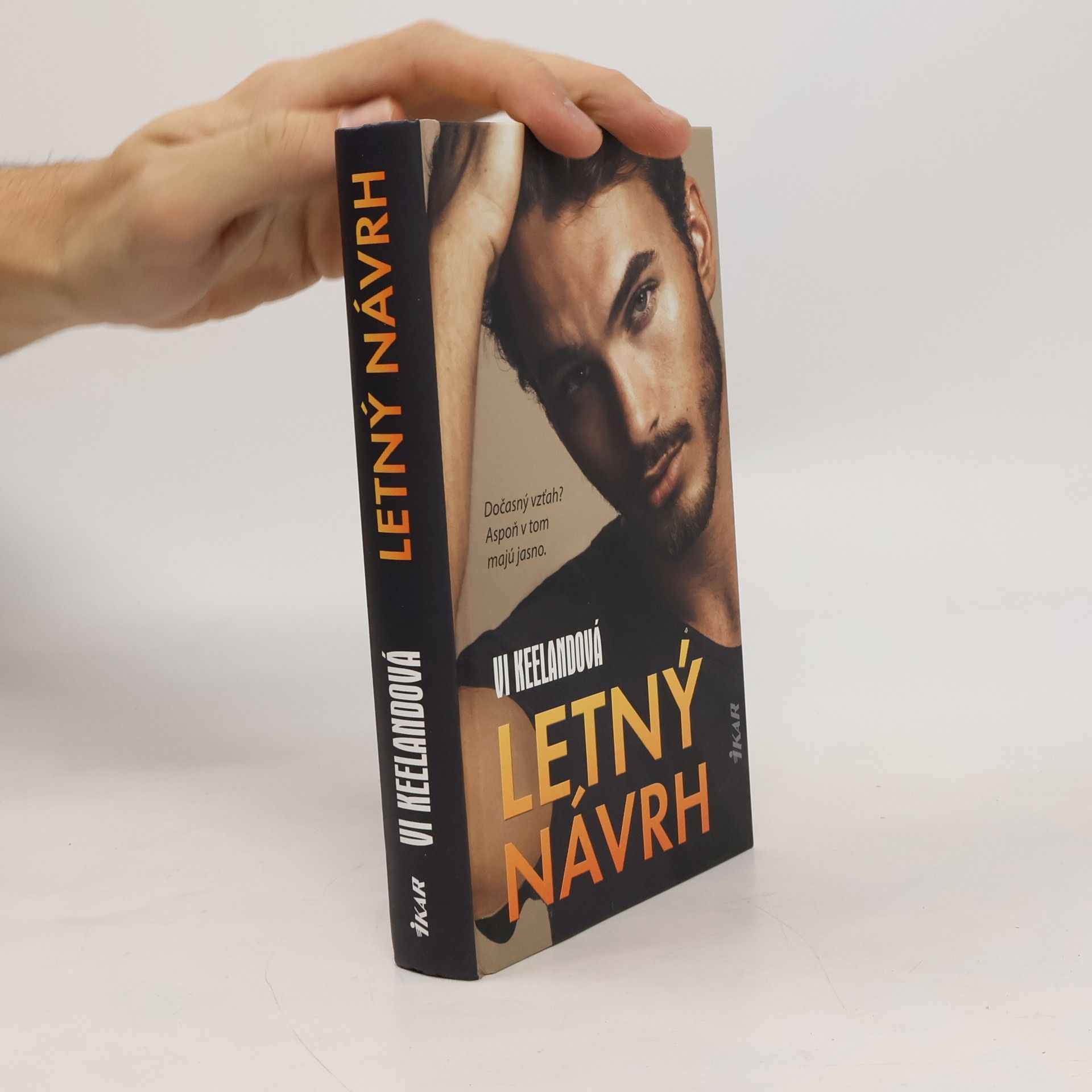 Vi Keeland Letný návrh