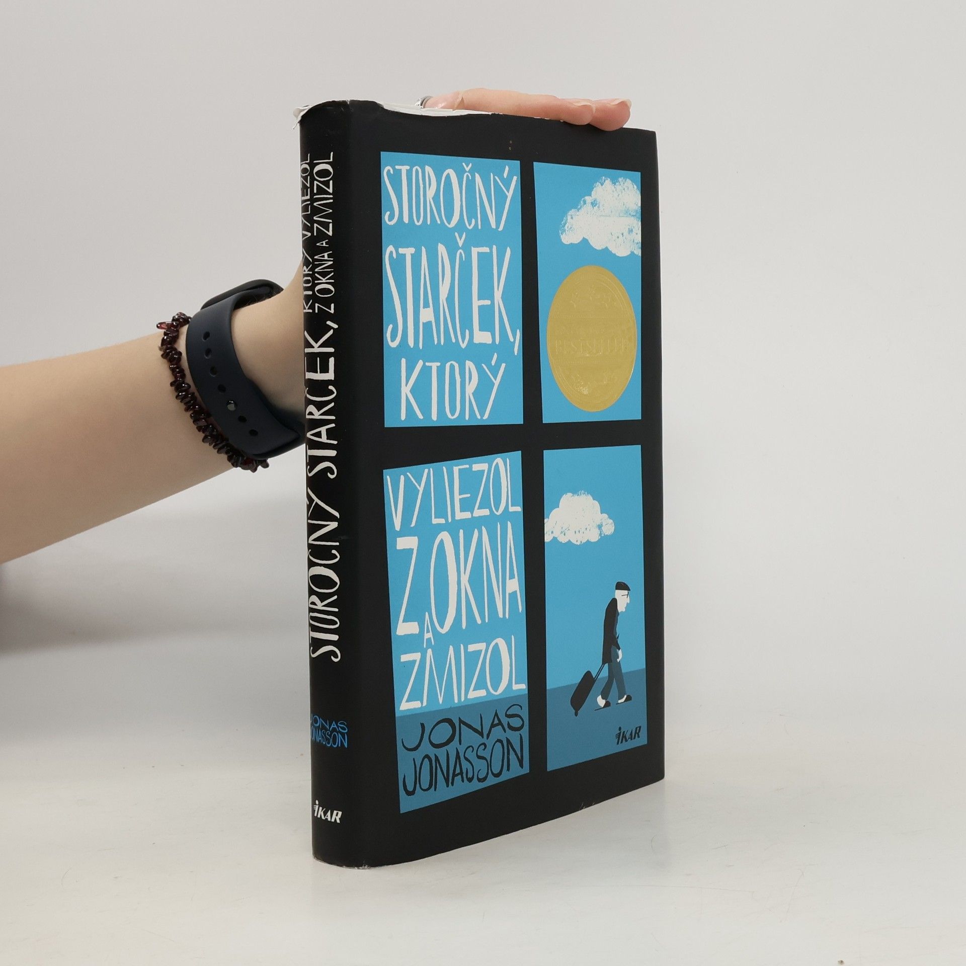 Jonas Jonasson Storočný starček, ktorý vyliezol z okna a zmizol