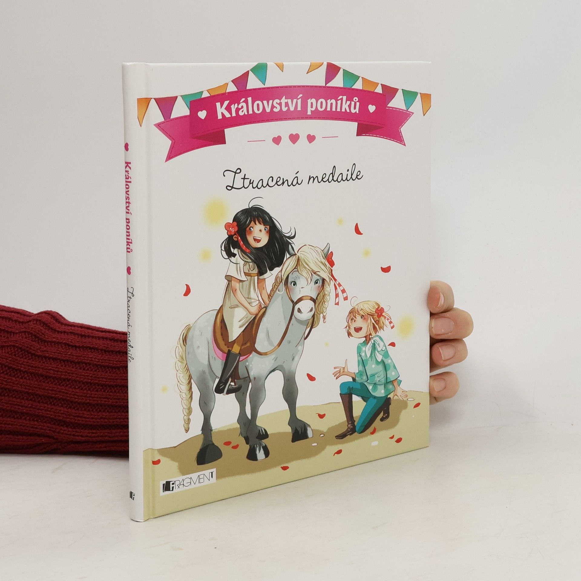 Království poníků. Ztracená medaile