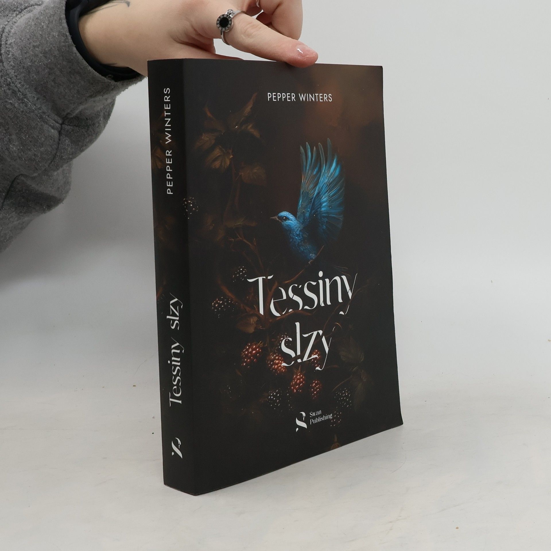Pepper Winters Tessiny slzy