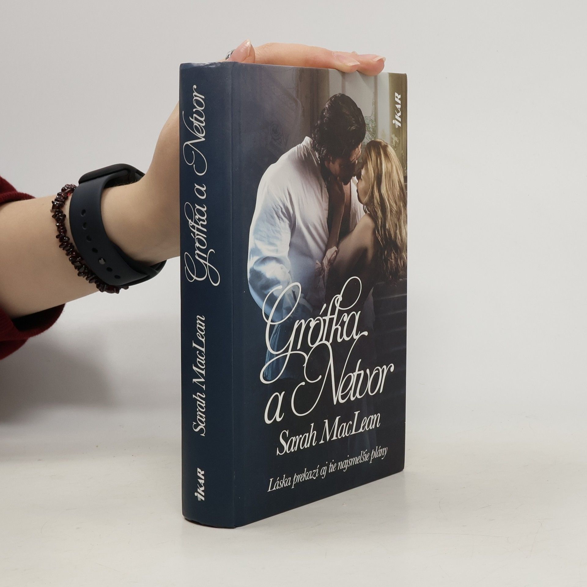 Sarah MacLean Grófka a Netvor