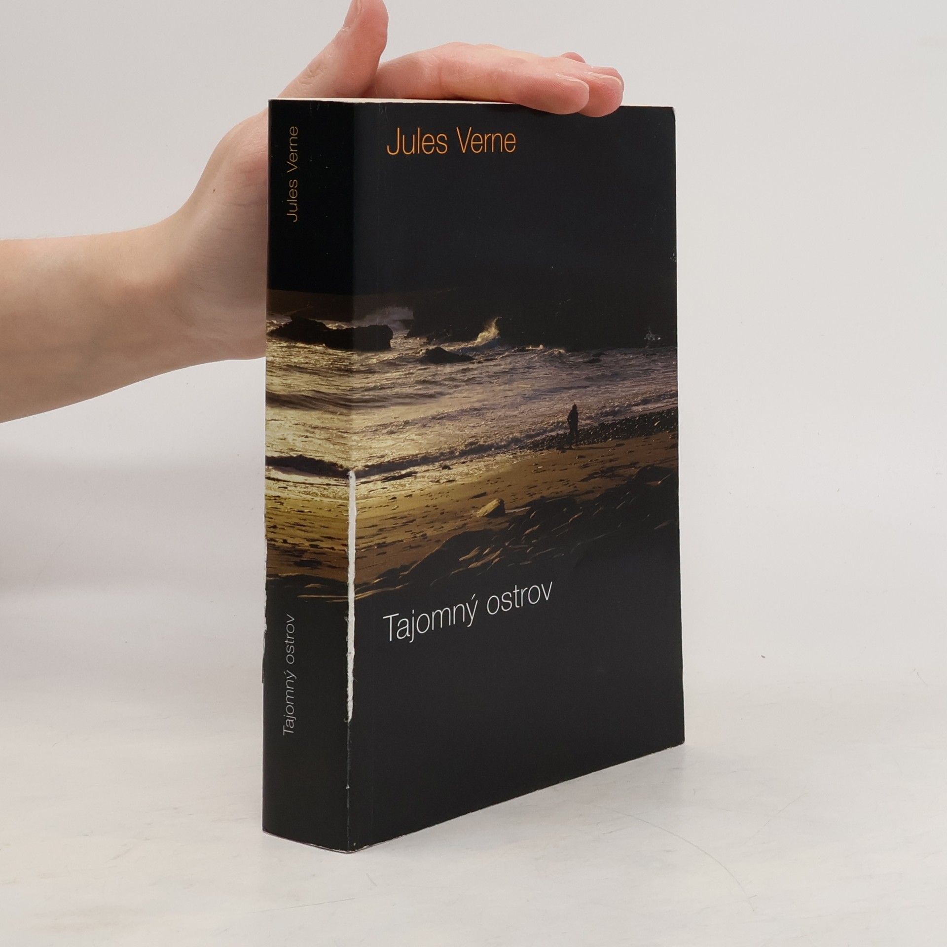 Jules Verne Tajomný ostrov