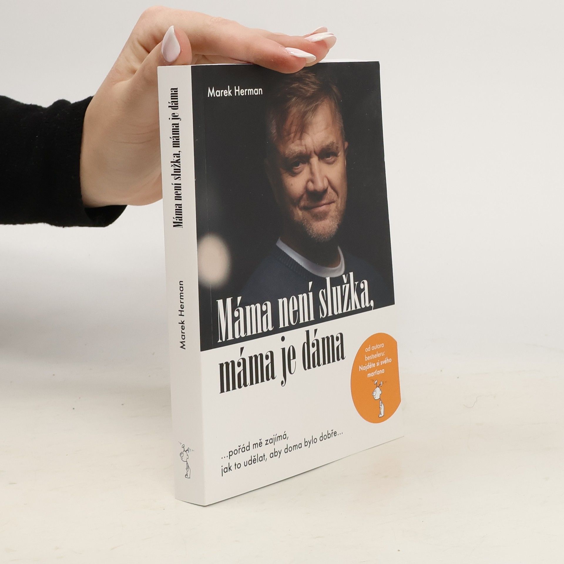 Máma není služka, máma je dáma