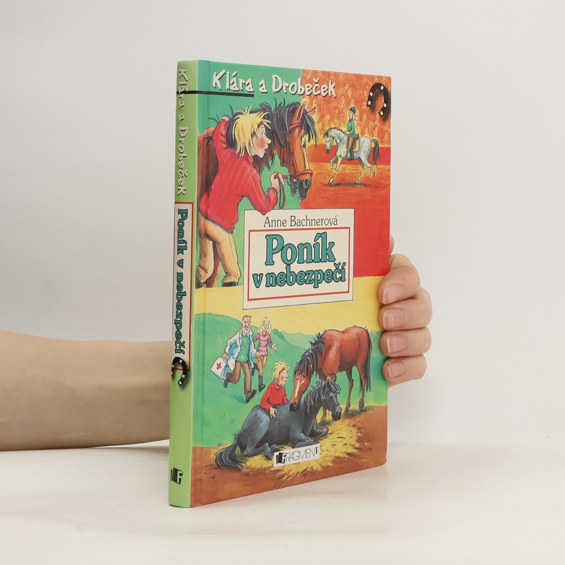 Klára a Drobeček: Poník v nebezpečí