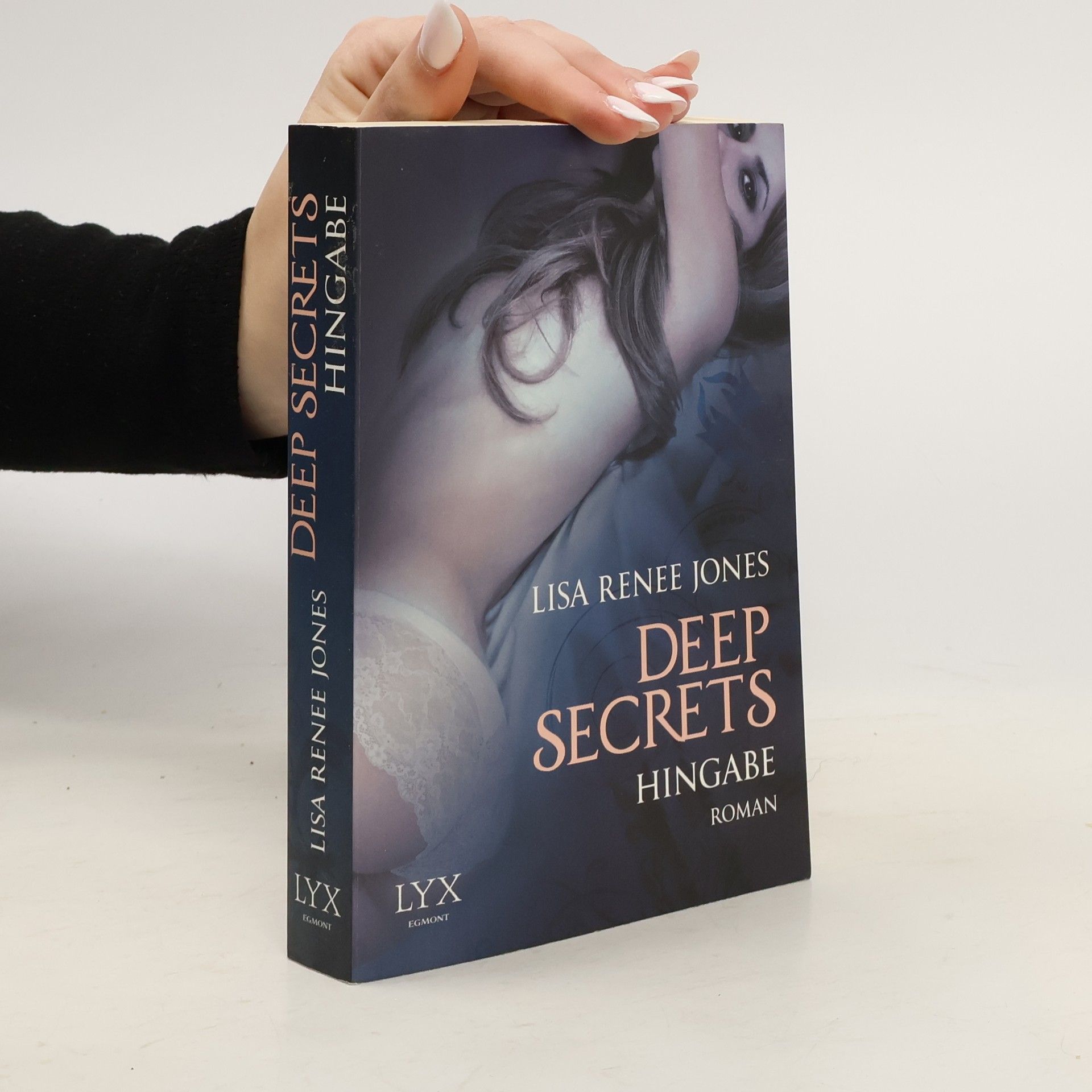Lisa Renee Jones Deep secrets 3