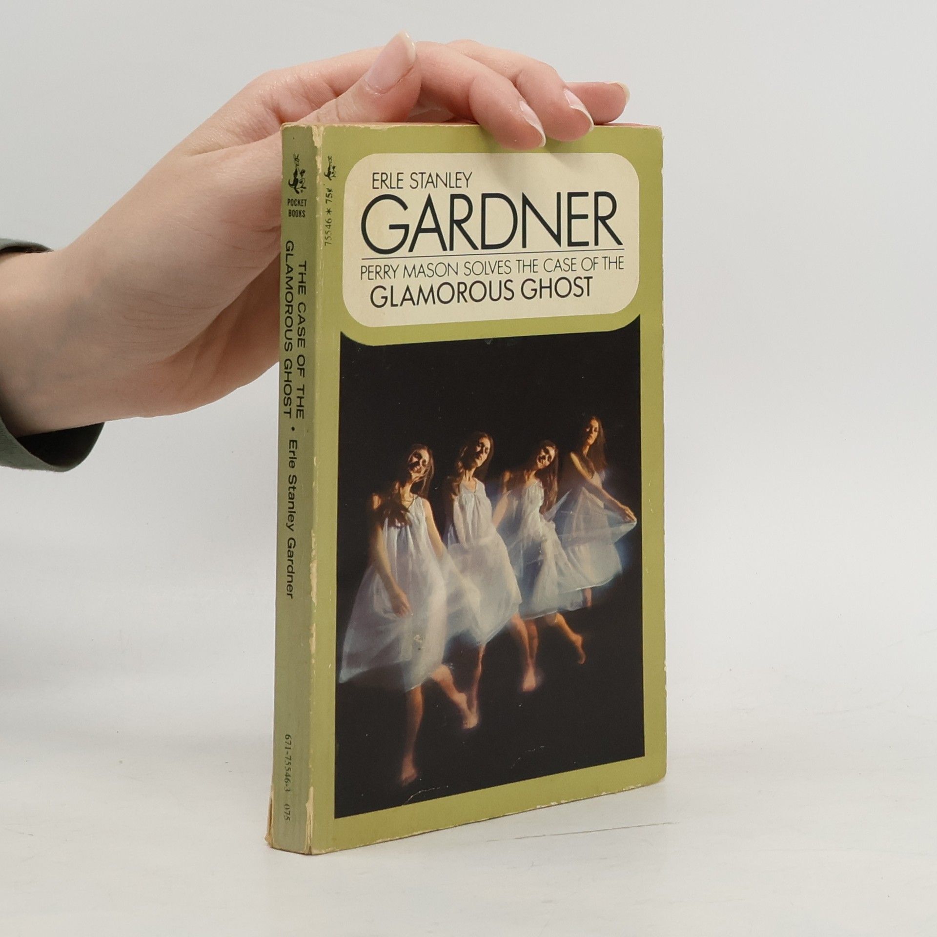 Erle Stanley Gardner Perry Mason Solves the Case of the Glamorous Ghost