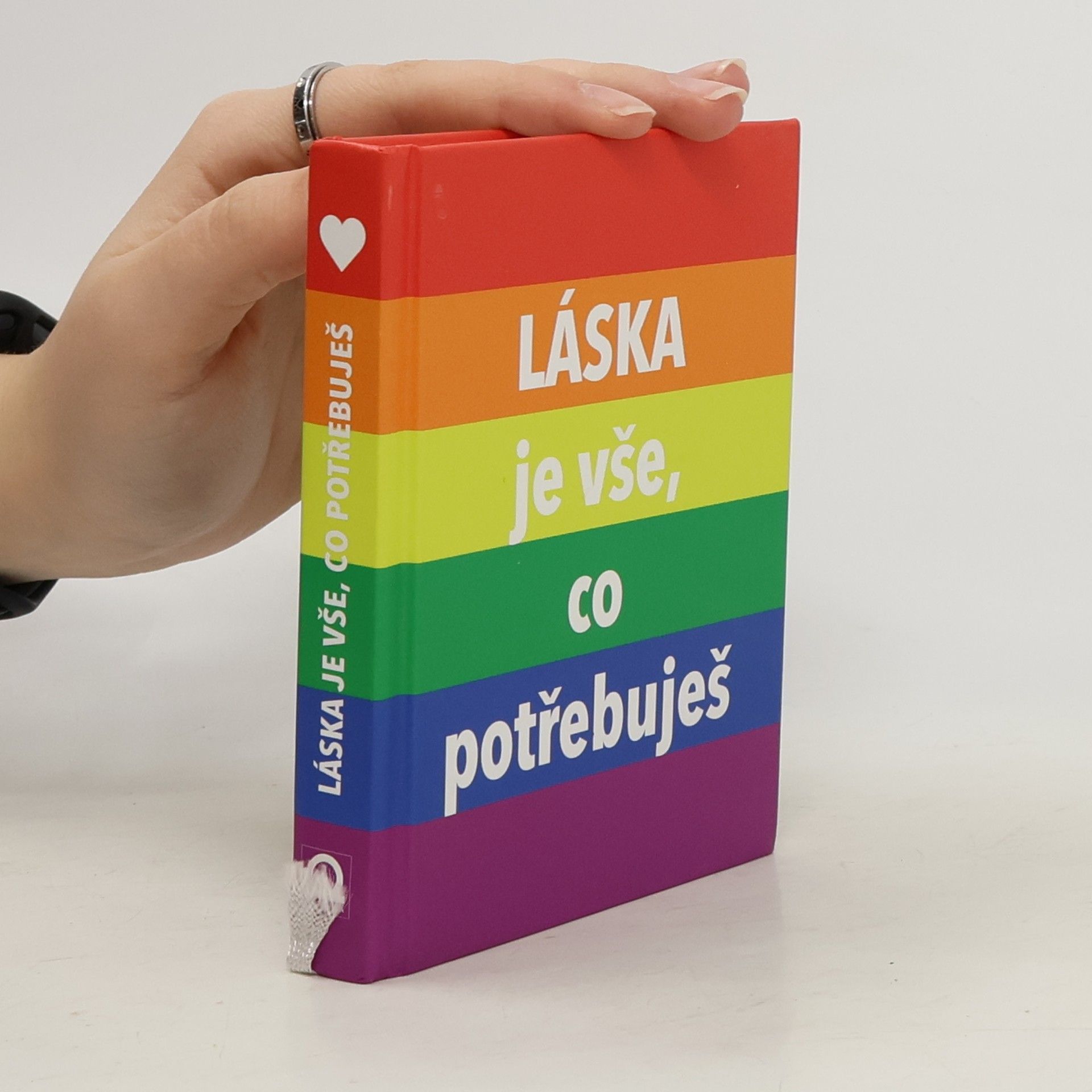 Various authors Láska je vše, co potřebuješ