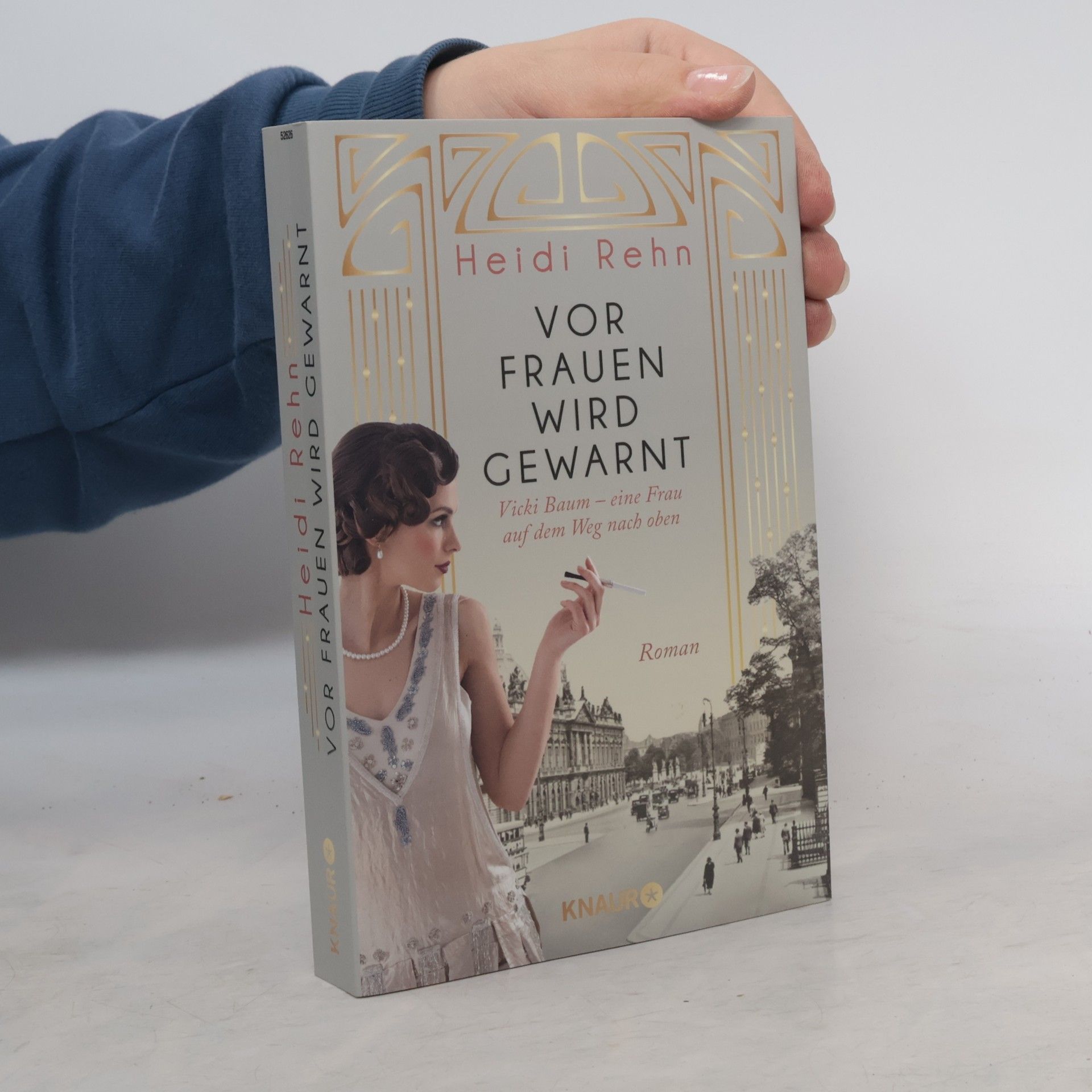 Vor Frauen wird gewarnt