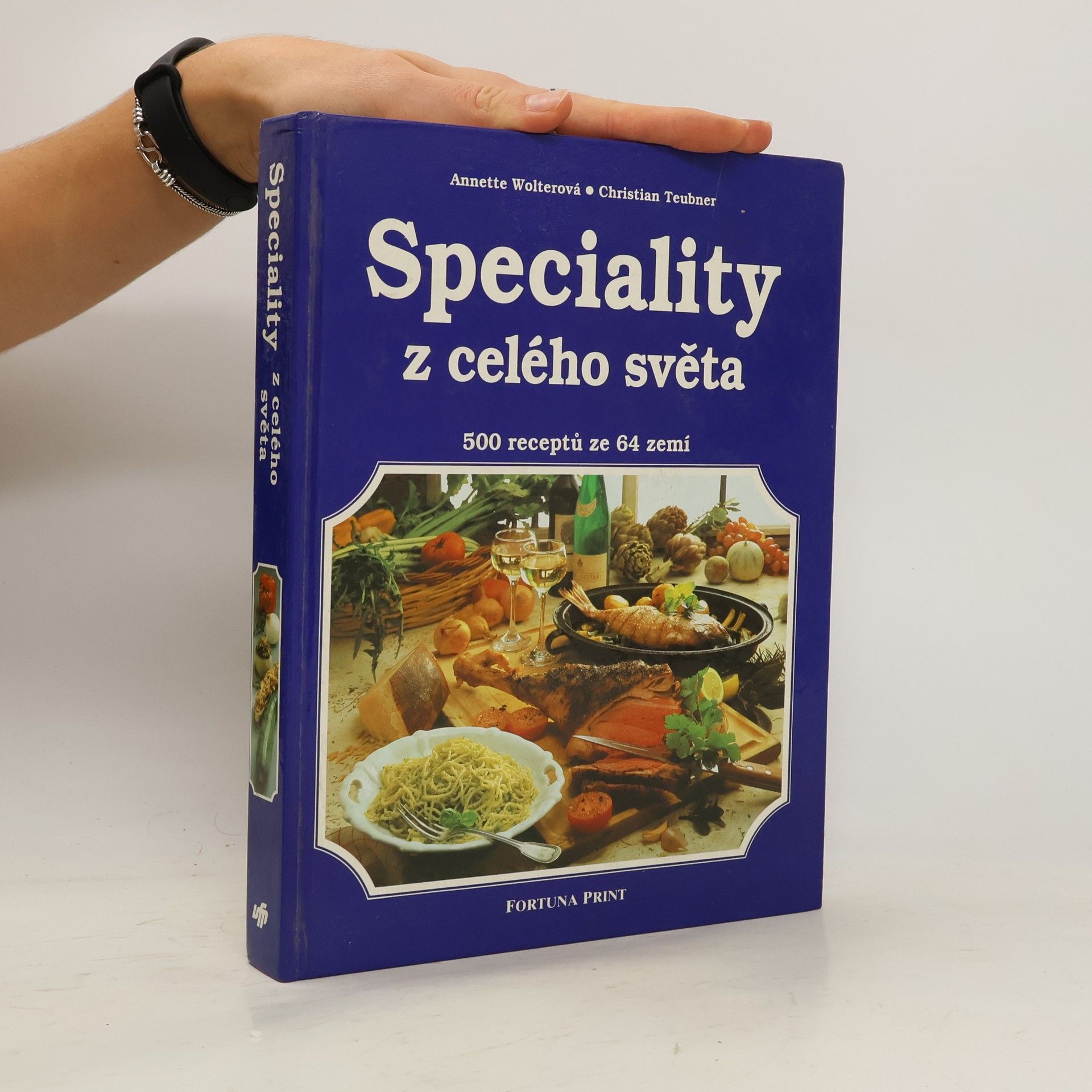 Christian Teubner Speciality z celého světa, 500 receptů ze 64 zemí