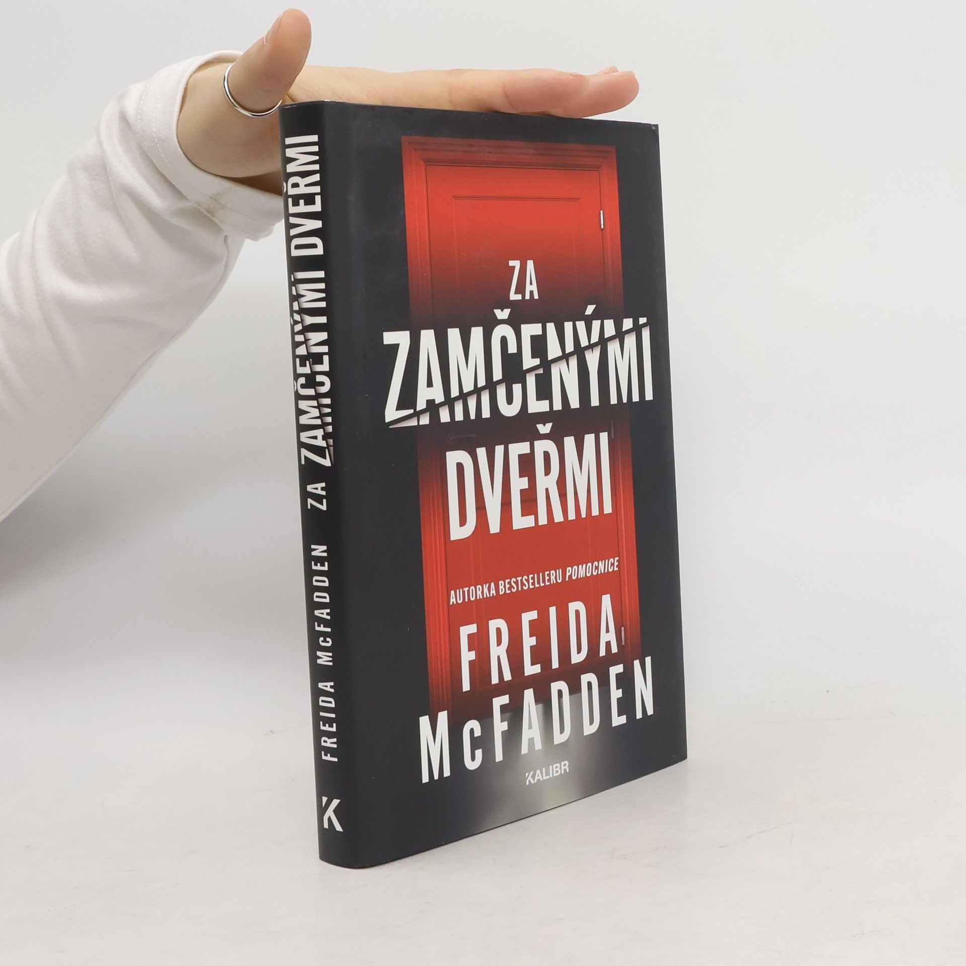 Naďa Funioková Za zamčenými dveřmi