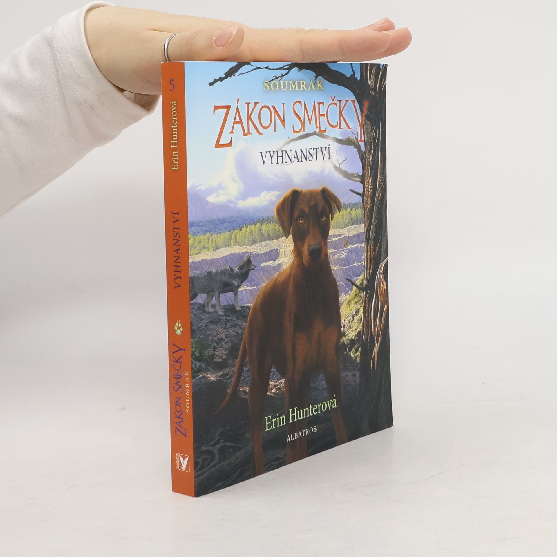 Erin Hunter Vyhnanství