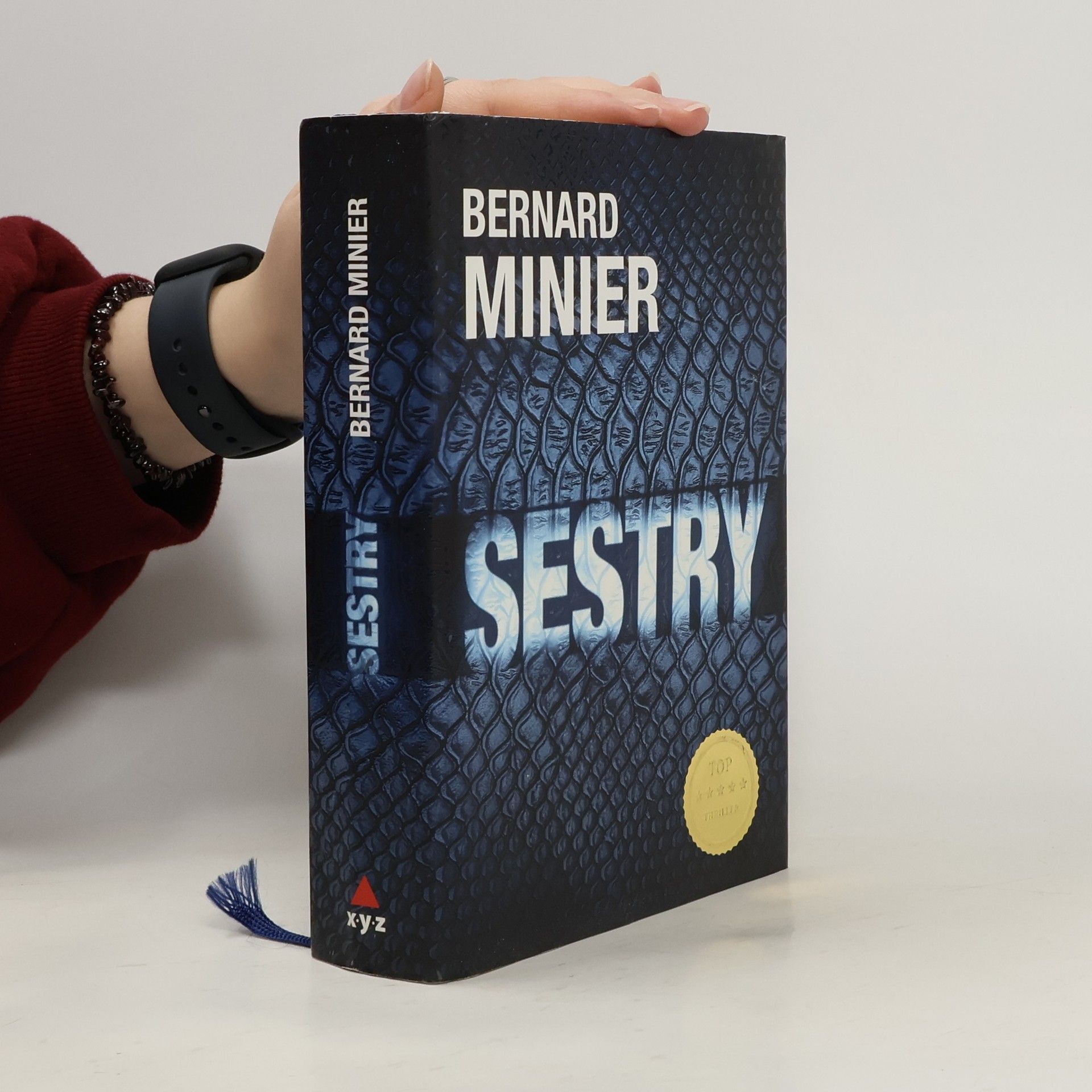 Bernard Minier Sestry