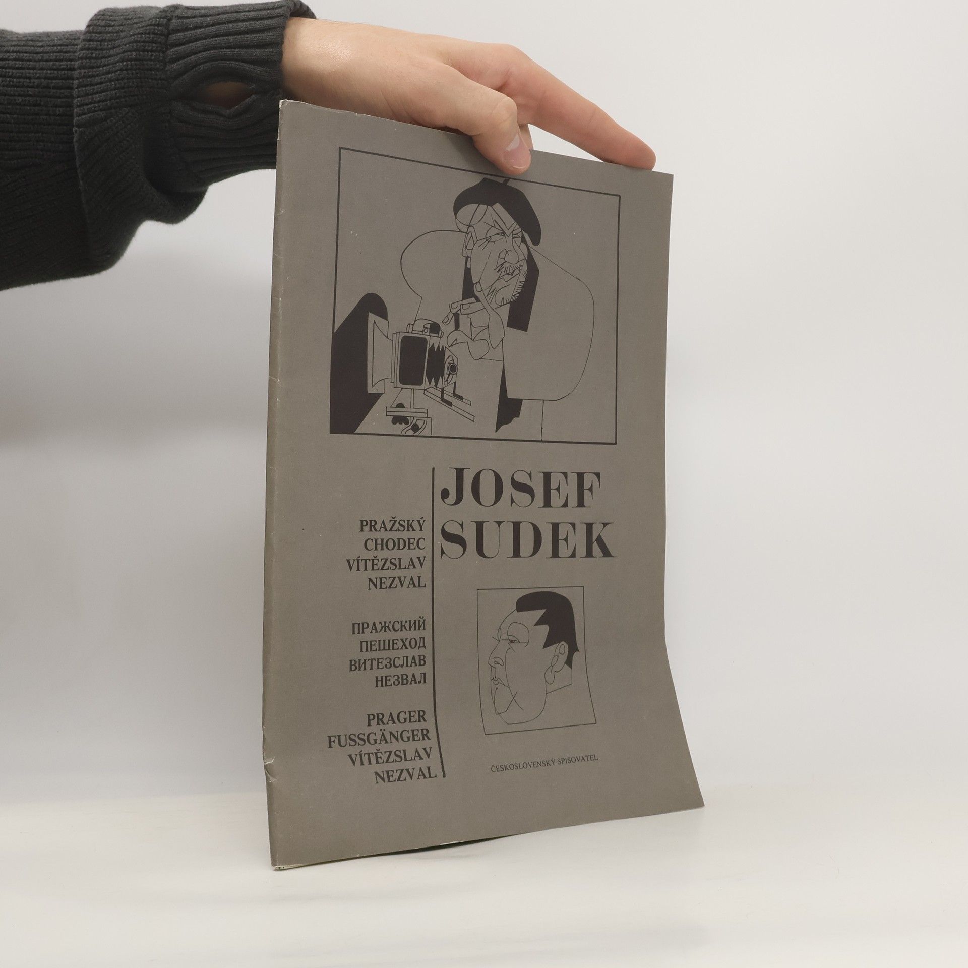 Josef Sudek Pražský chodec Vitezslav Nezval