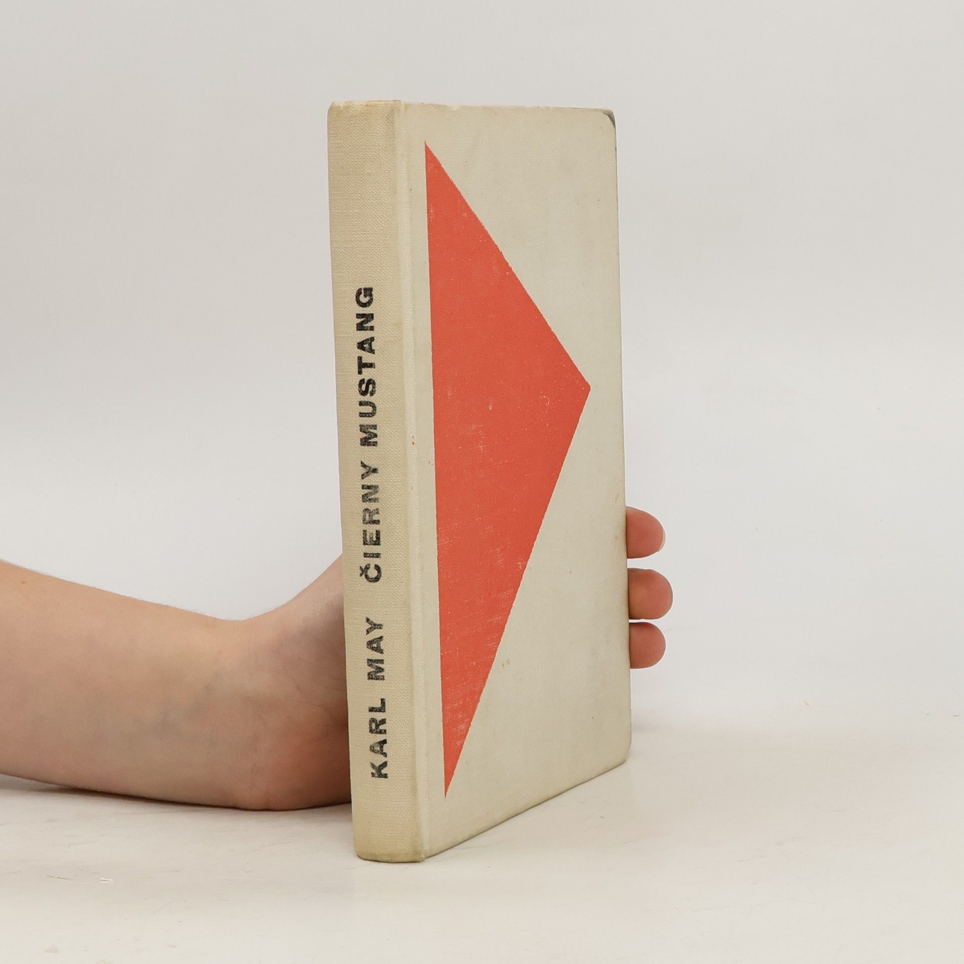 Karl May Čierny Mustang