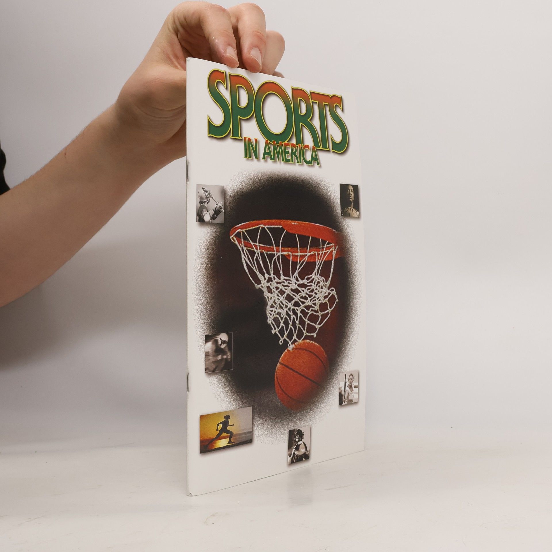 Various authors Sports in America