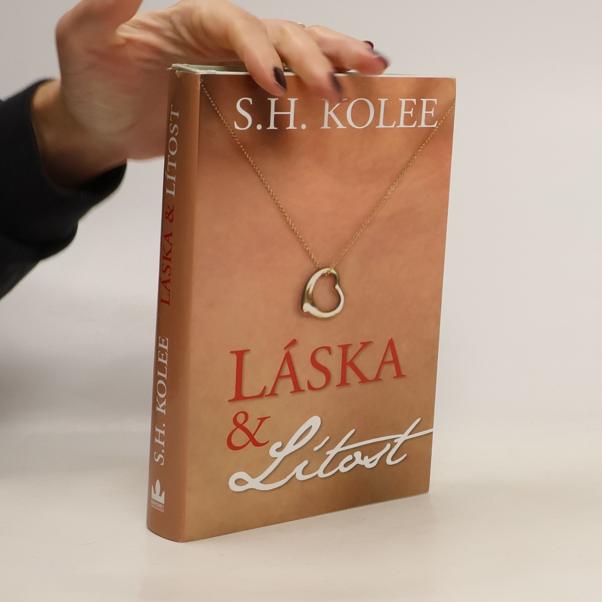 S. H. Kolee Láska & lítost