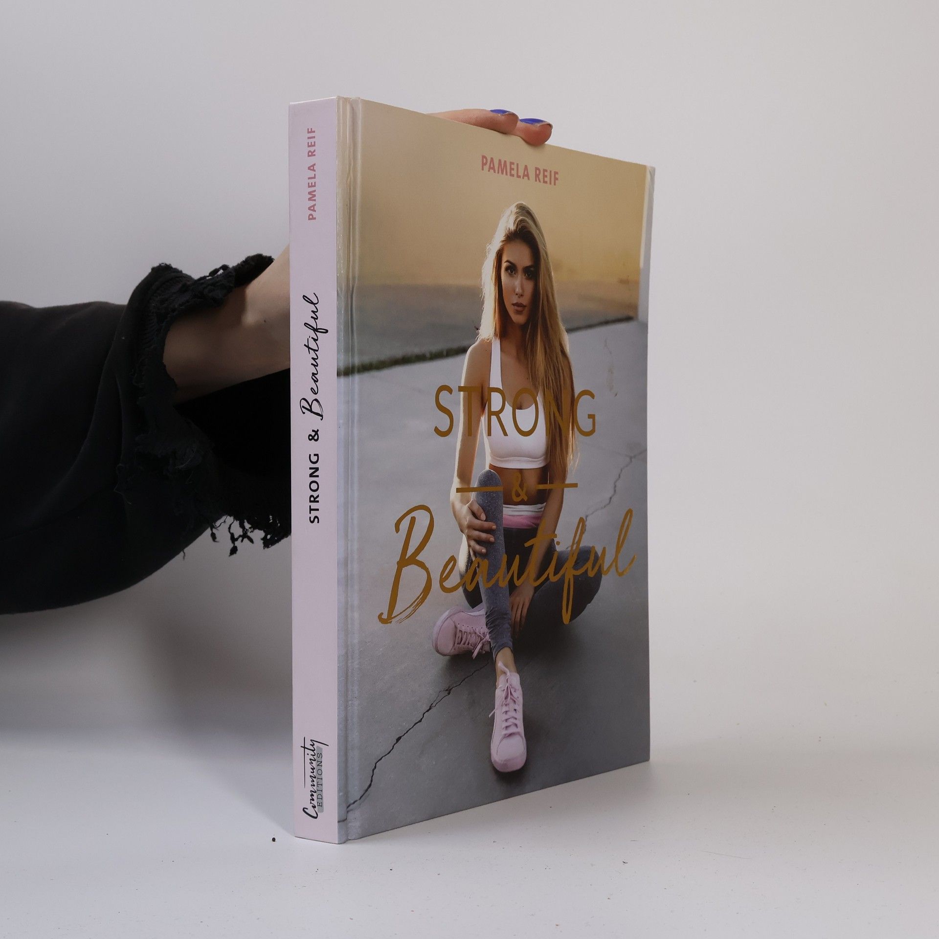Pamela Reif Strong & Beautiful