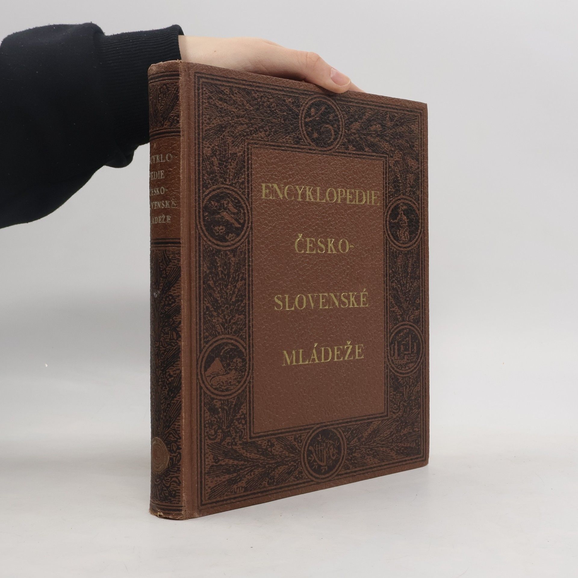 Kolektiv autorů Encyklopedie Česko-slovenské mládeže pro školu a dům V.