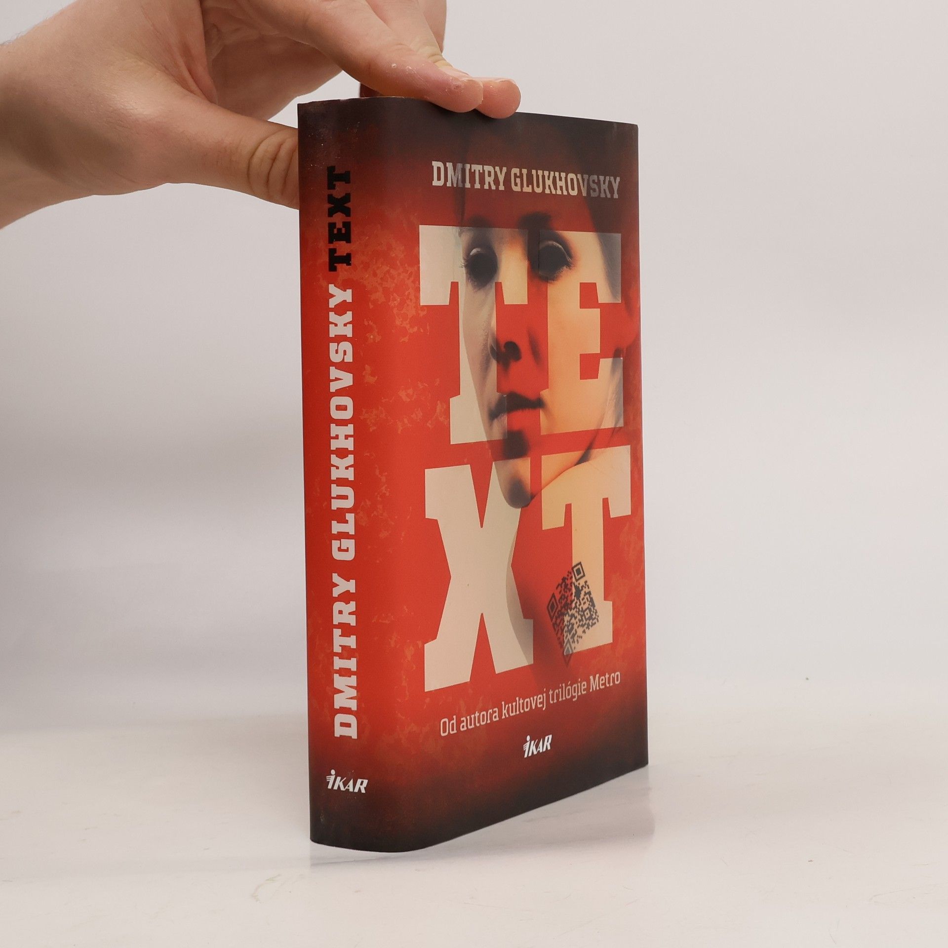 Dmitry Gluchovsky Text