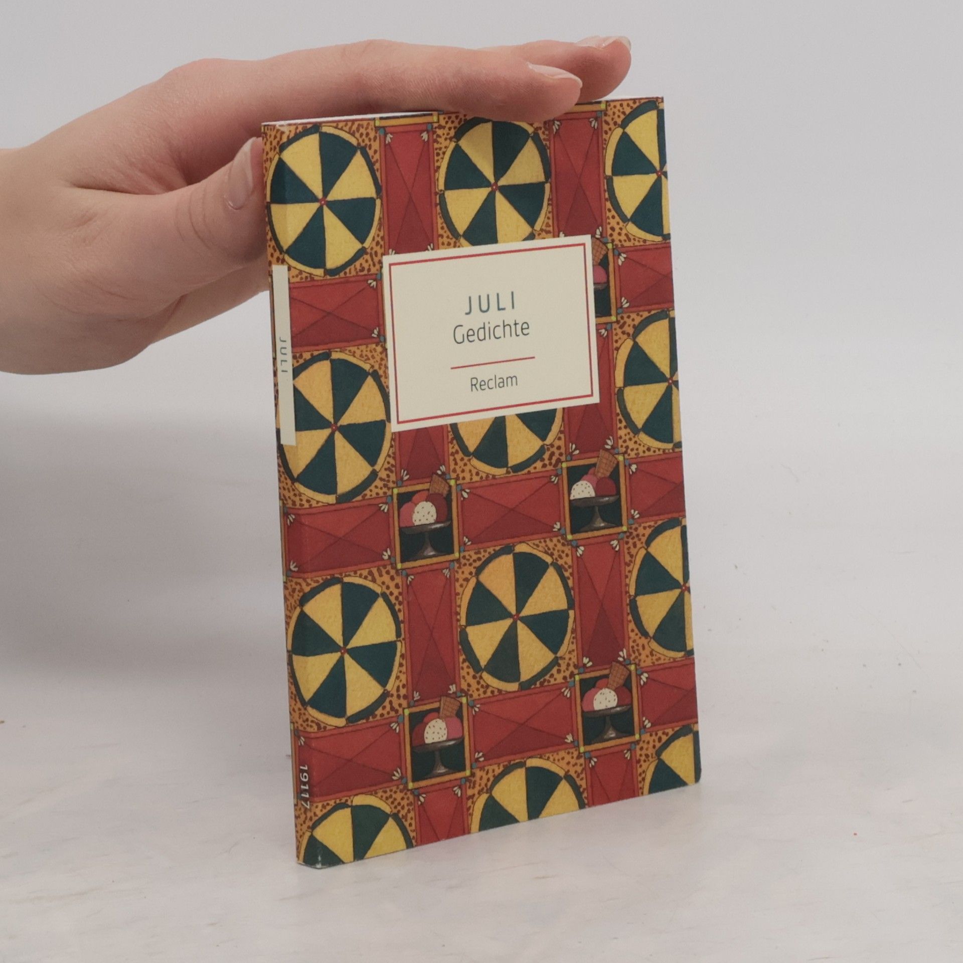 Evelyne Polt-Heinzl Juli