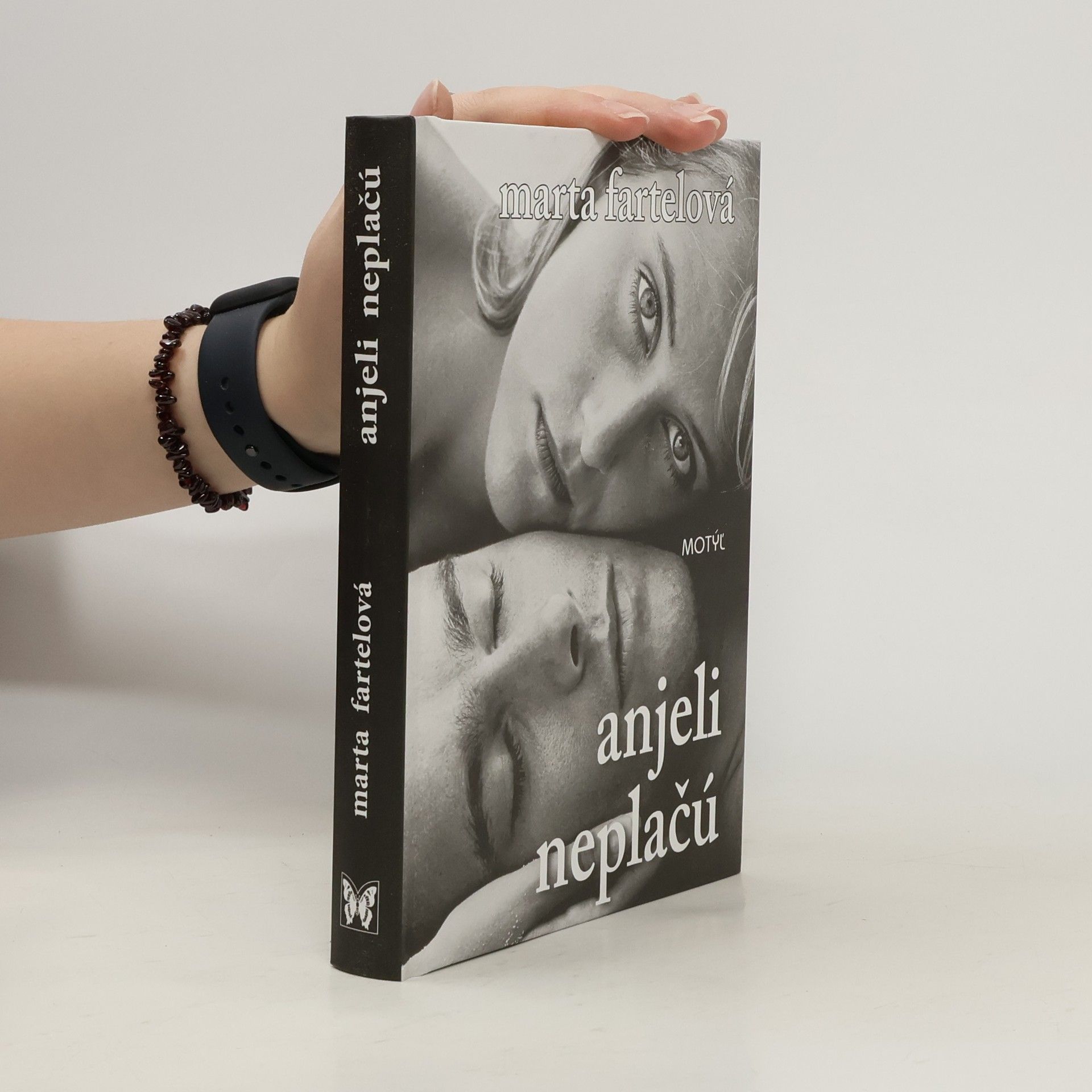 Marta Fartelová Anjeli neplačú