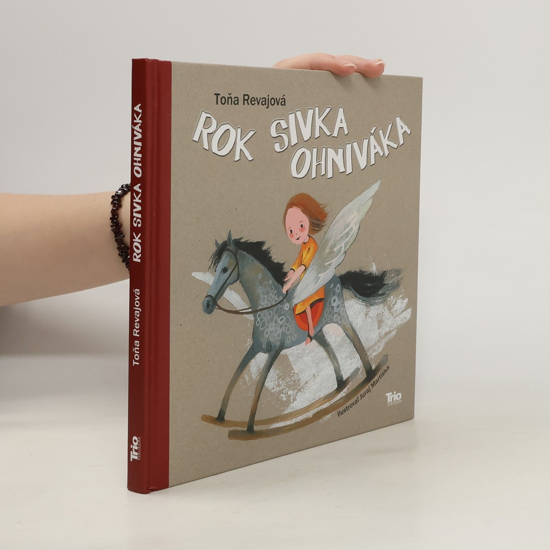 Revajová Toňa Rok sivka ohniváka