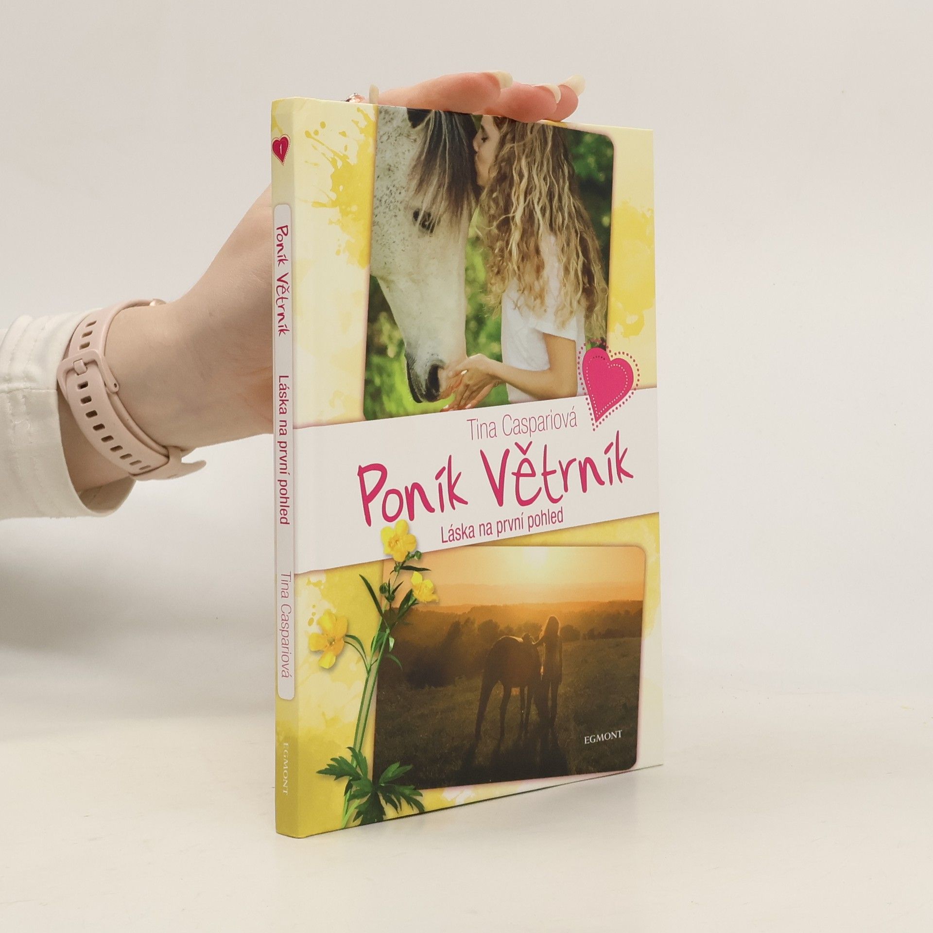Tina Caspari Poník Větrník - Láska na první pohled