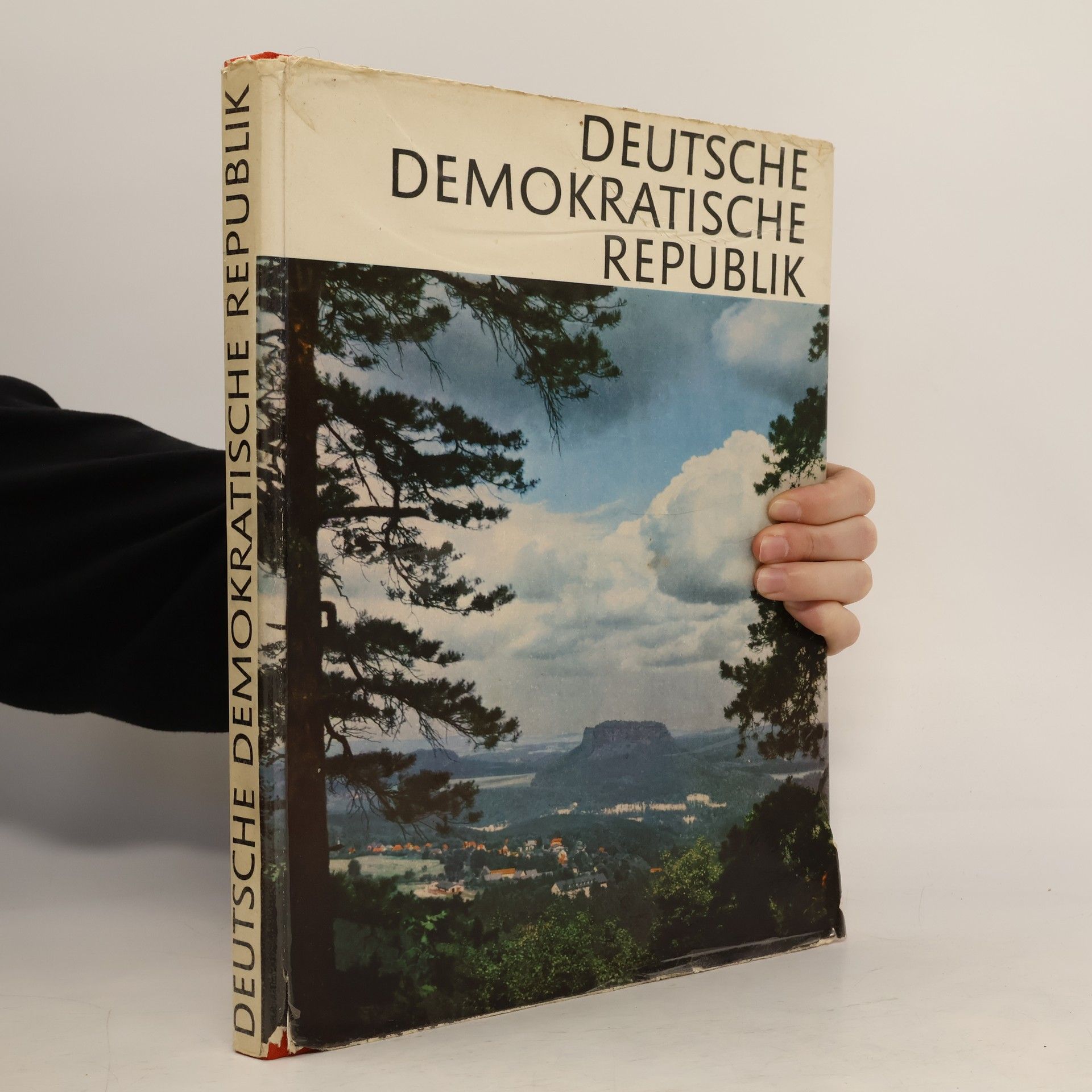 Collectif d'auteurs Deutsche demokratische Republik