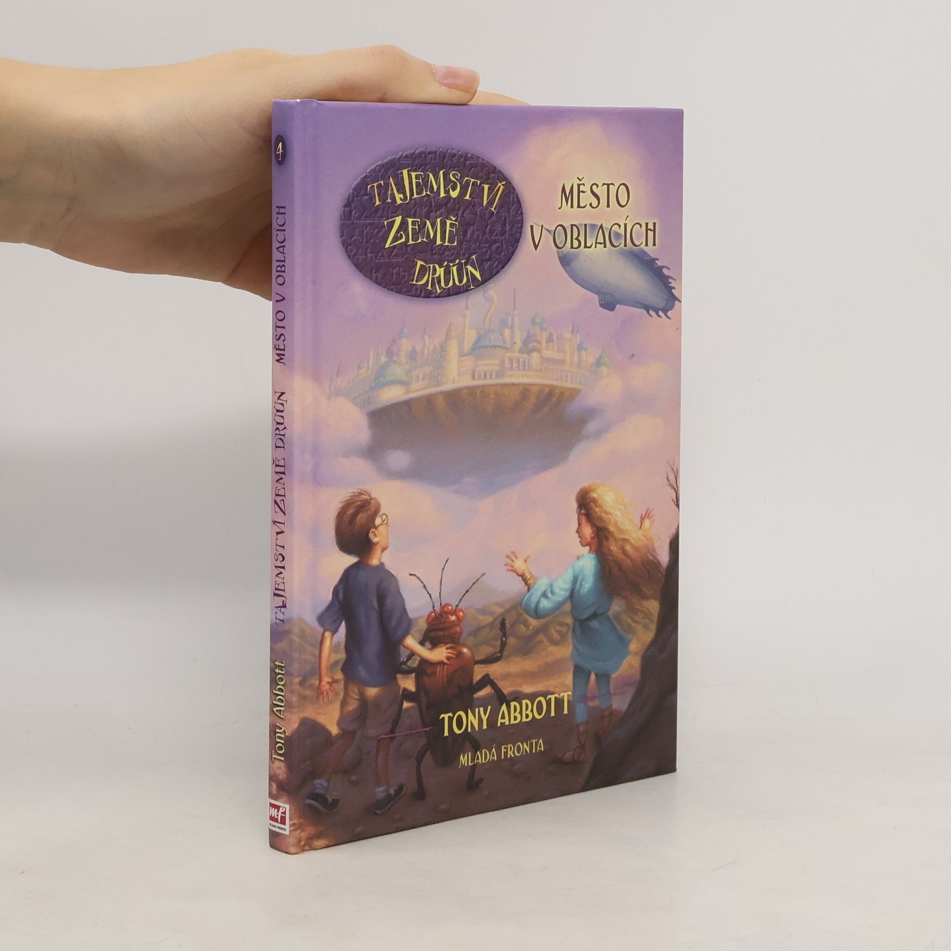 Tony Abbott Tajemství země Drúún. Město v oblacích
