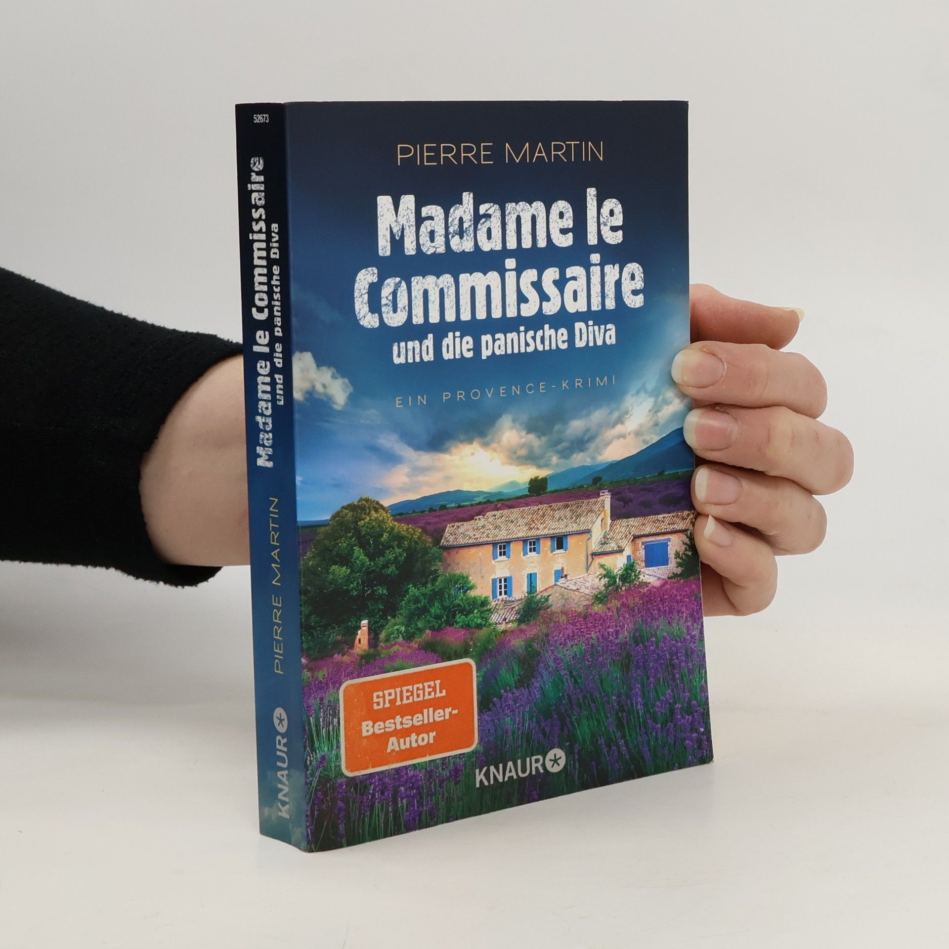 Madame le Commissaire und die panische Diva