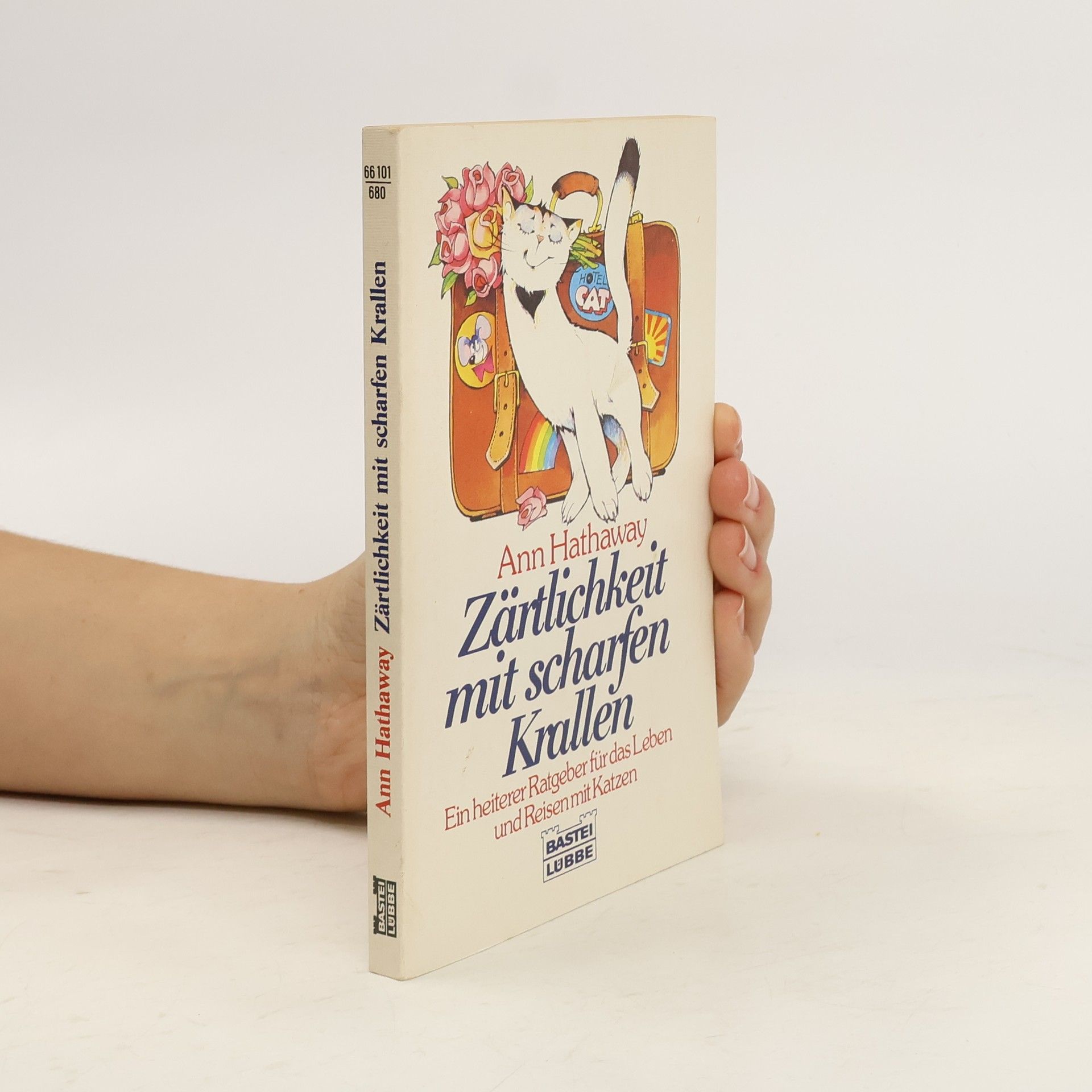 Anne Hathaway Zärtlichkeit mit Scharfen Krallen