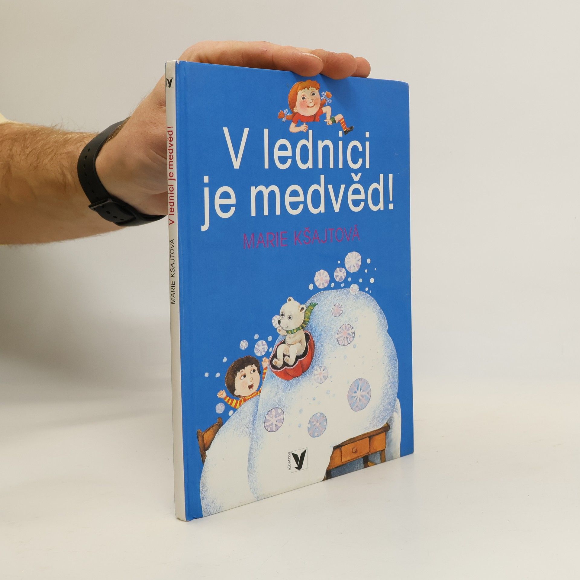 V lednici je medvěd!